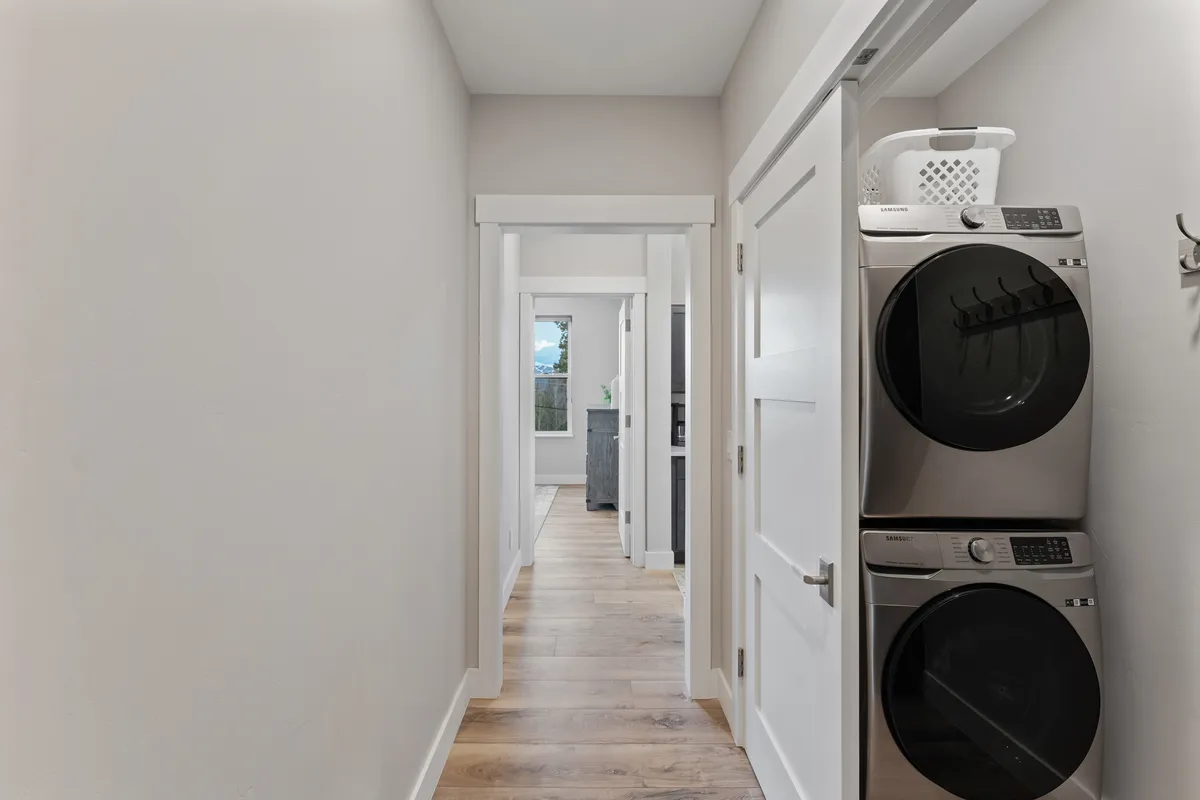 Wander Silverthorne Mountain