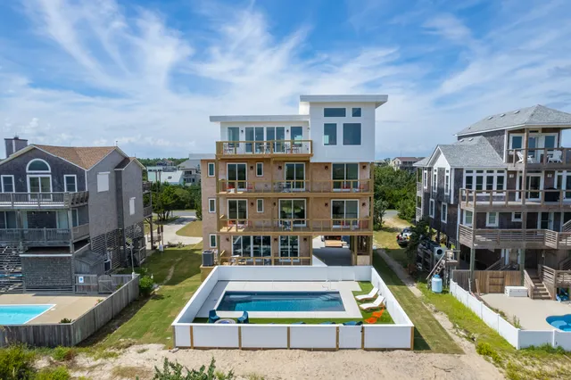 Wander Hatteras Tides
