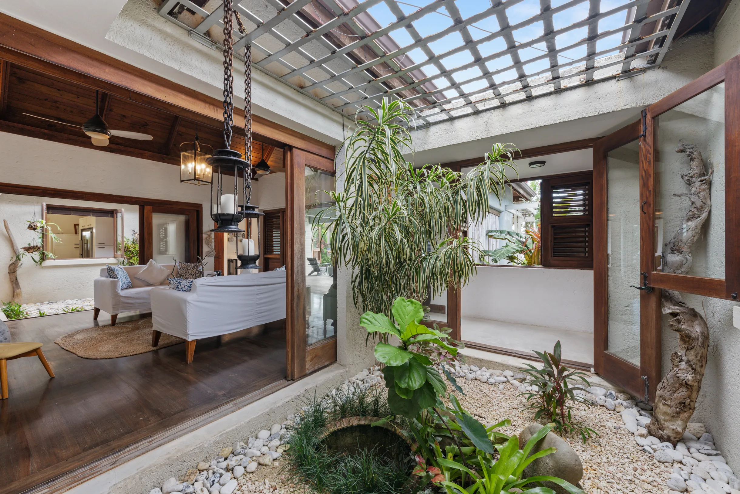 Wander Saint Ann Cove #124