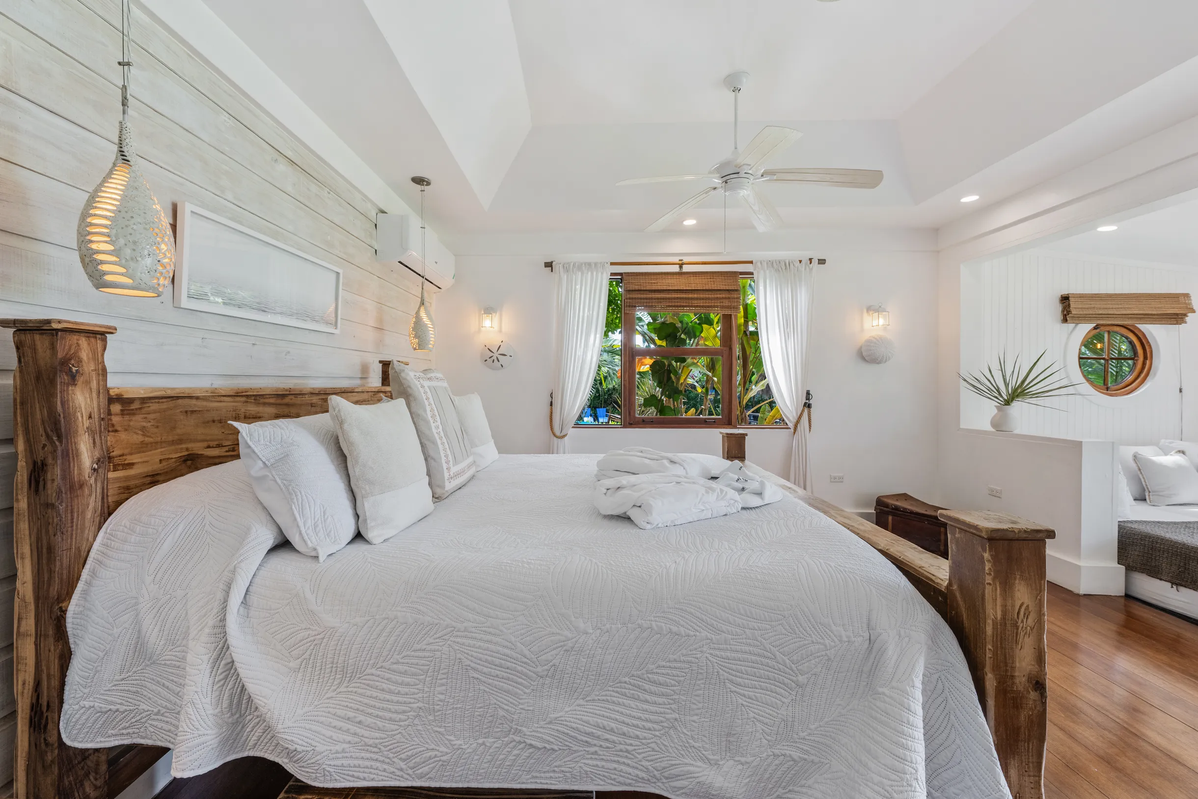 Wander Saint Ann Cove #68