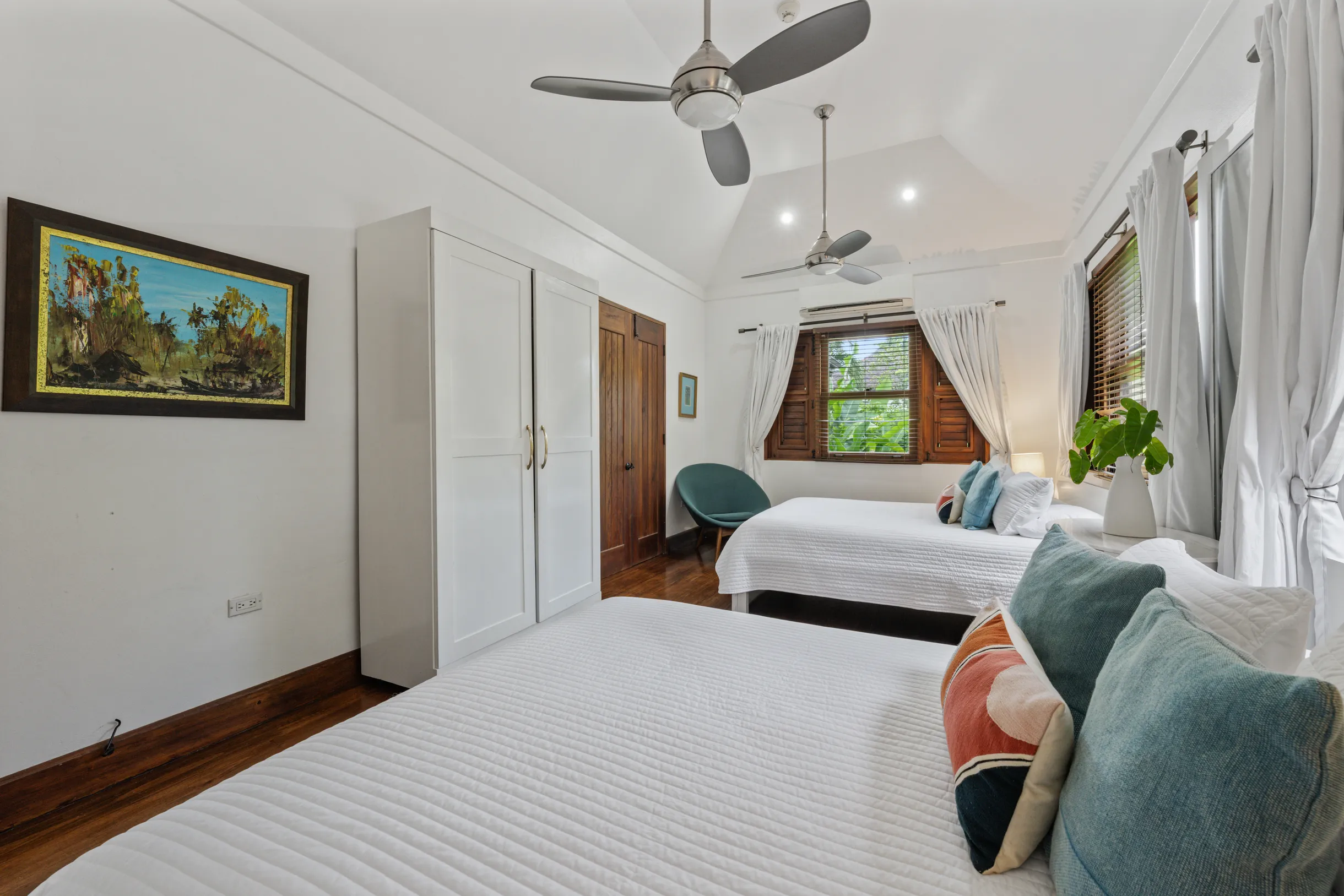 Wander Saint Ann Cove #56