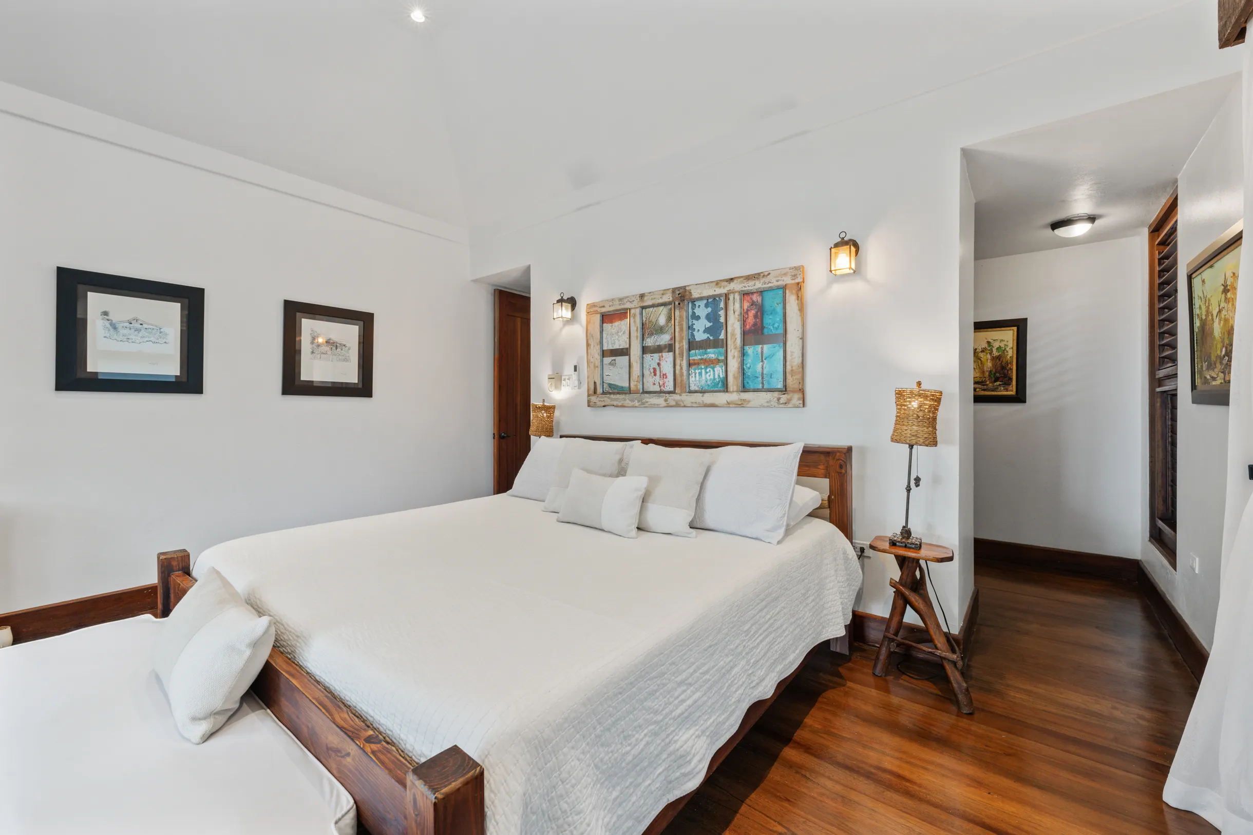 Wander Saint Ann Cove #90