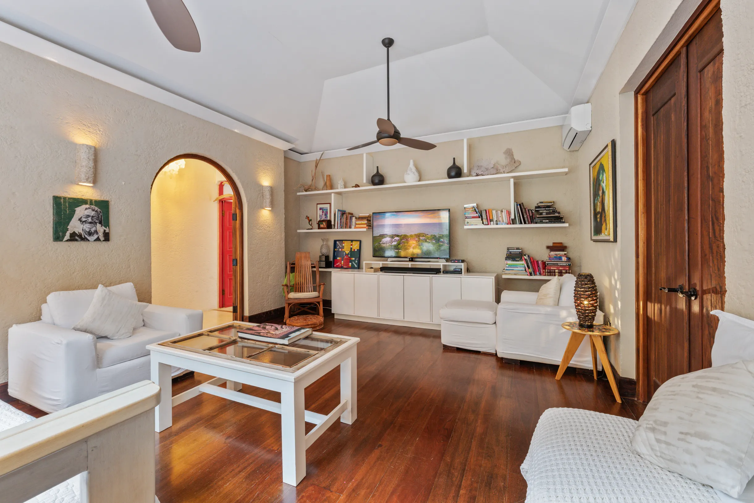 Wander Saint Ann Cove #105