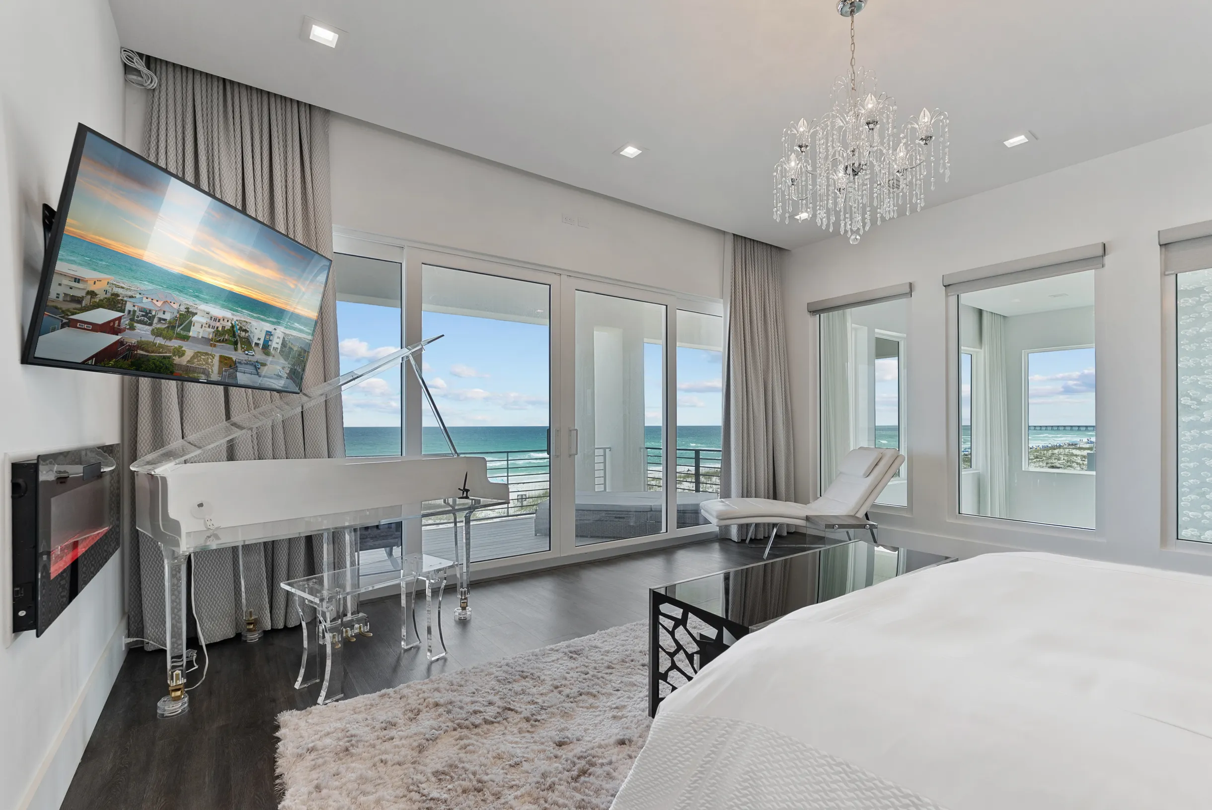 Wander Pensacola Beach #102