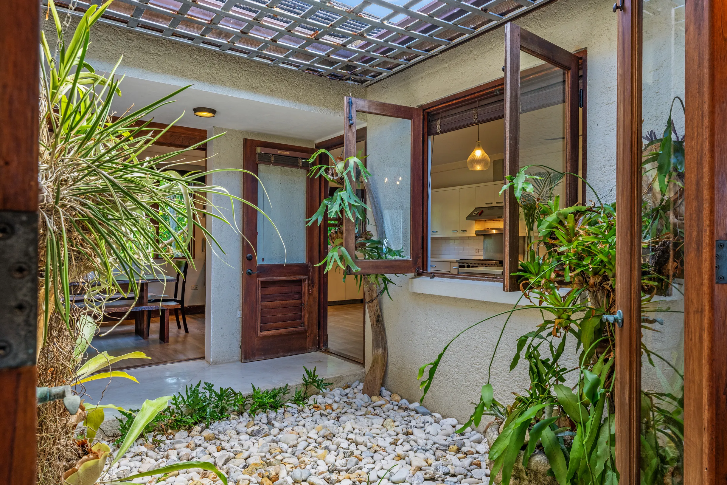 Wander Saint Ann Cove #20