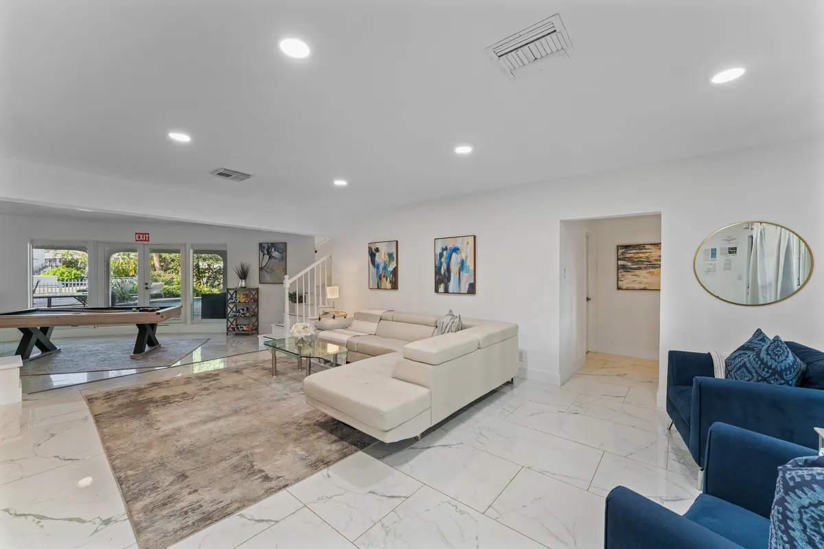 Wander Fort Lauderdale