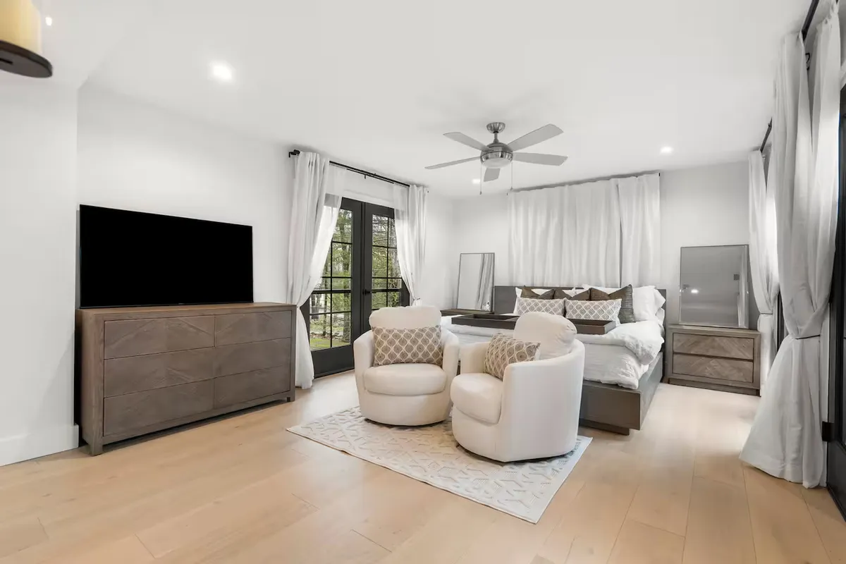 Wander Charles River Chateau #27