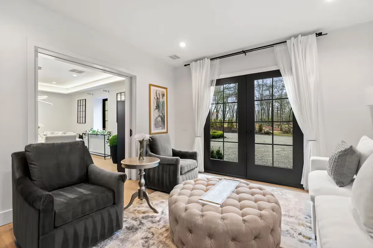 Wander Charles River Chateau #45