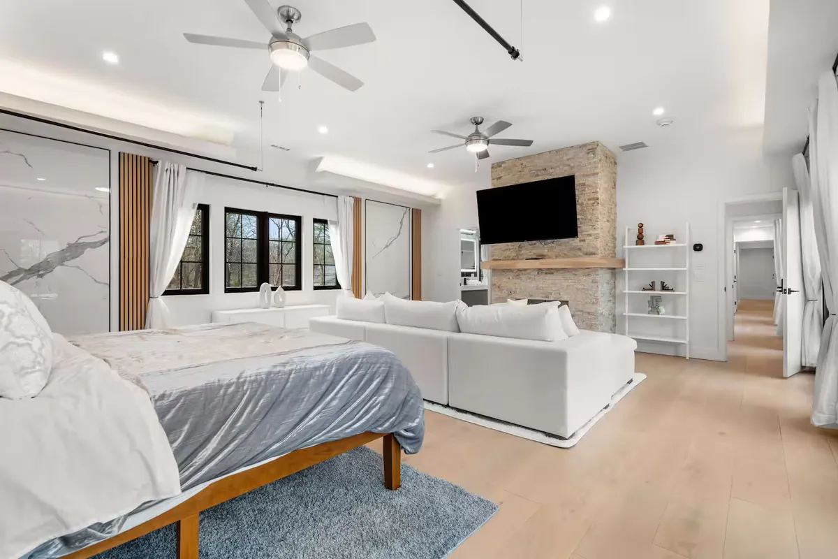 Wander Charles River Chateau #29