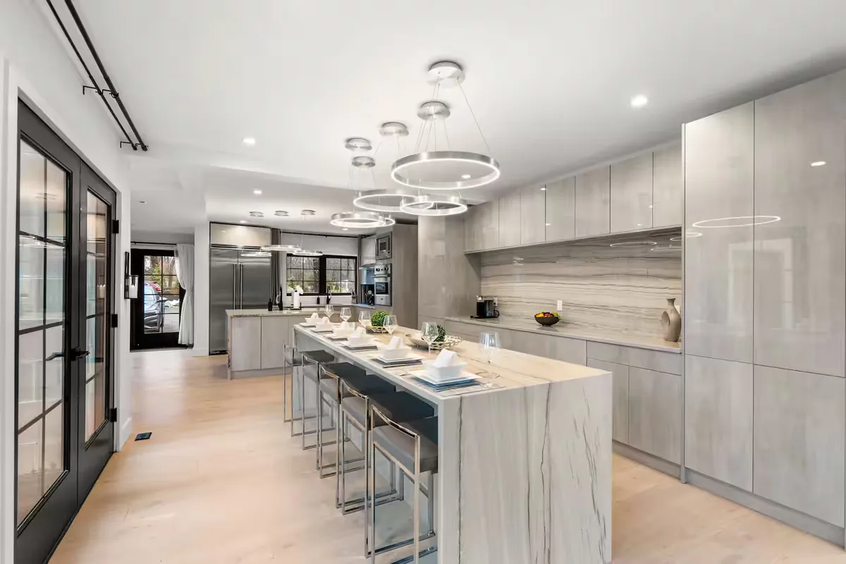 Wander Charles River Chateau #14