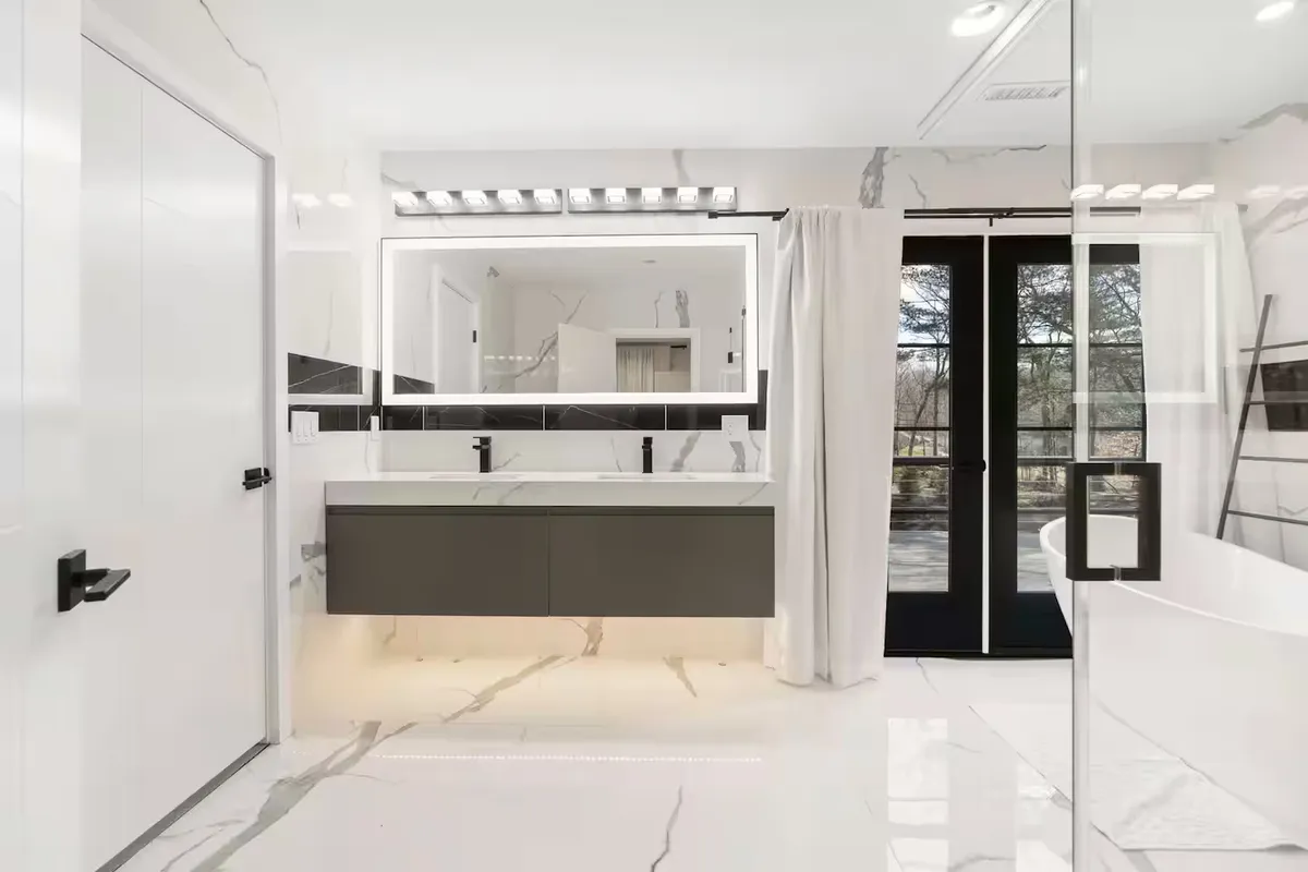 Wander Charles River Chateau #58