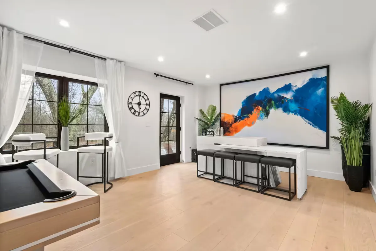 Wander Charles River Chateau #71