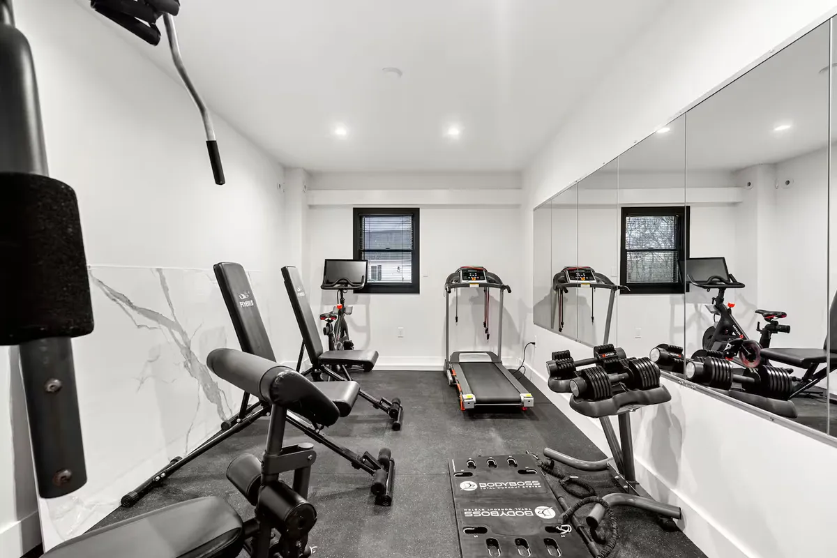 Wander Charles River Chateau #23