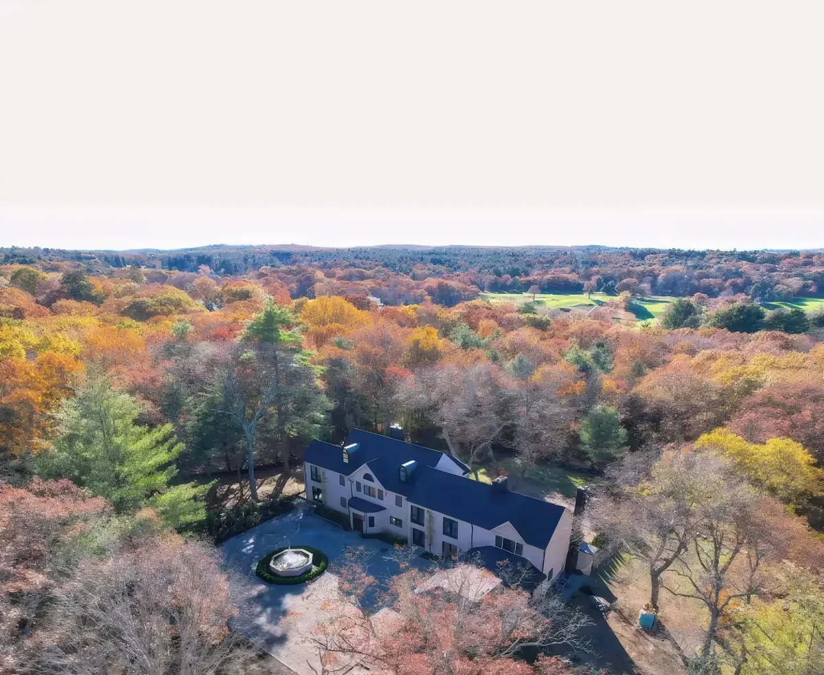 Wander Charles River Chateau #2