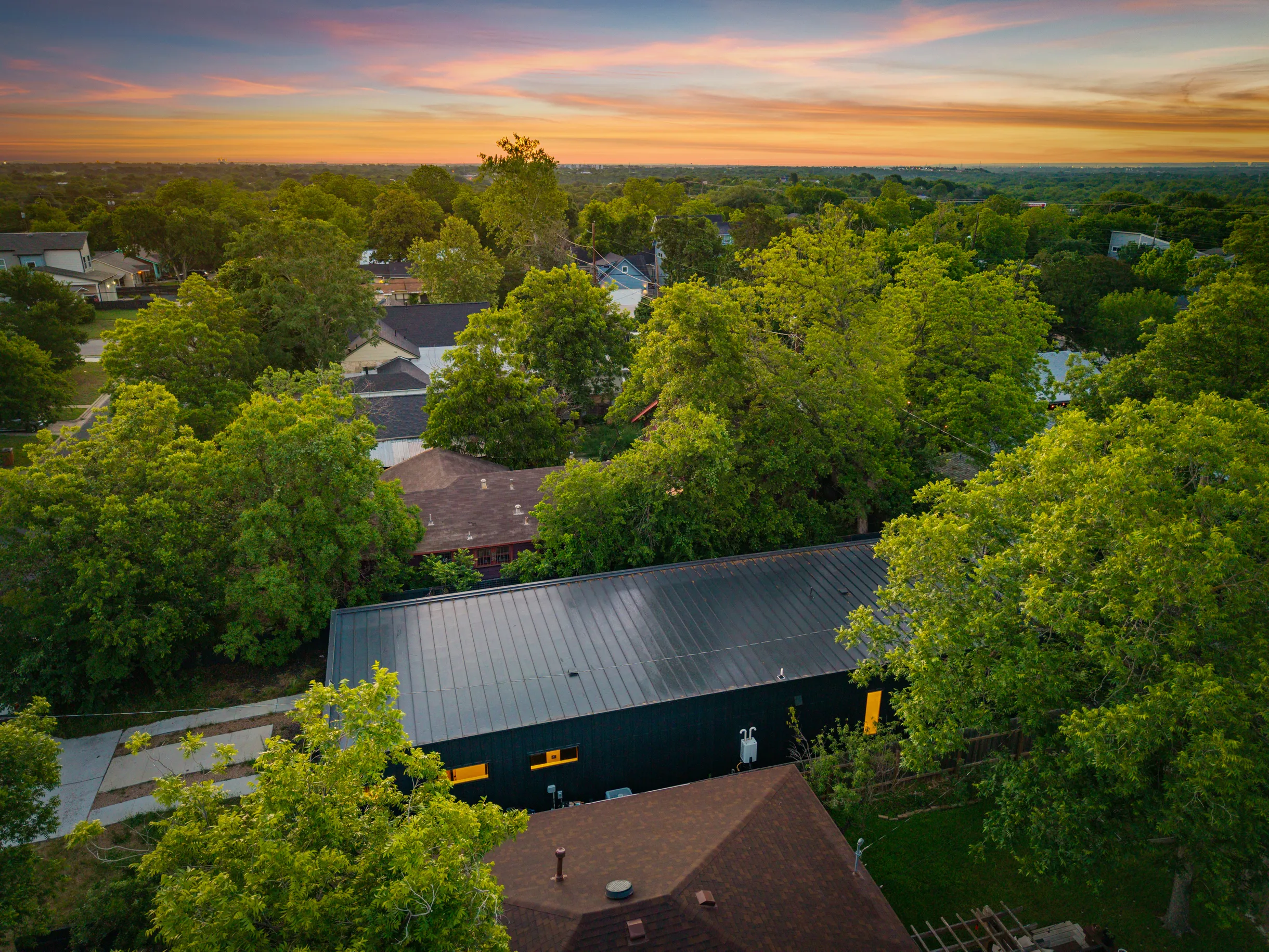 Wander Austin Oasis #5