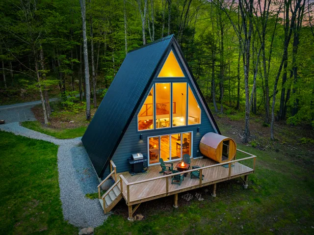 Wander Catskills Ridge