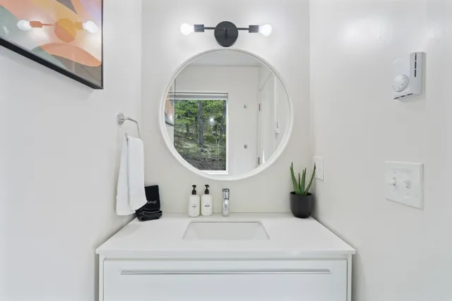 Wander Catskills Ridge