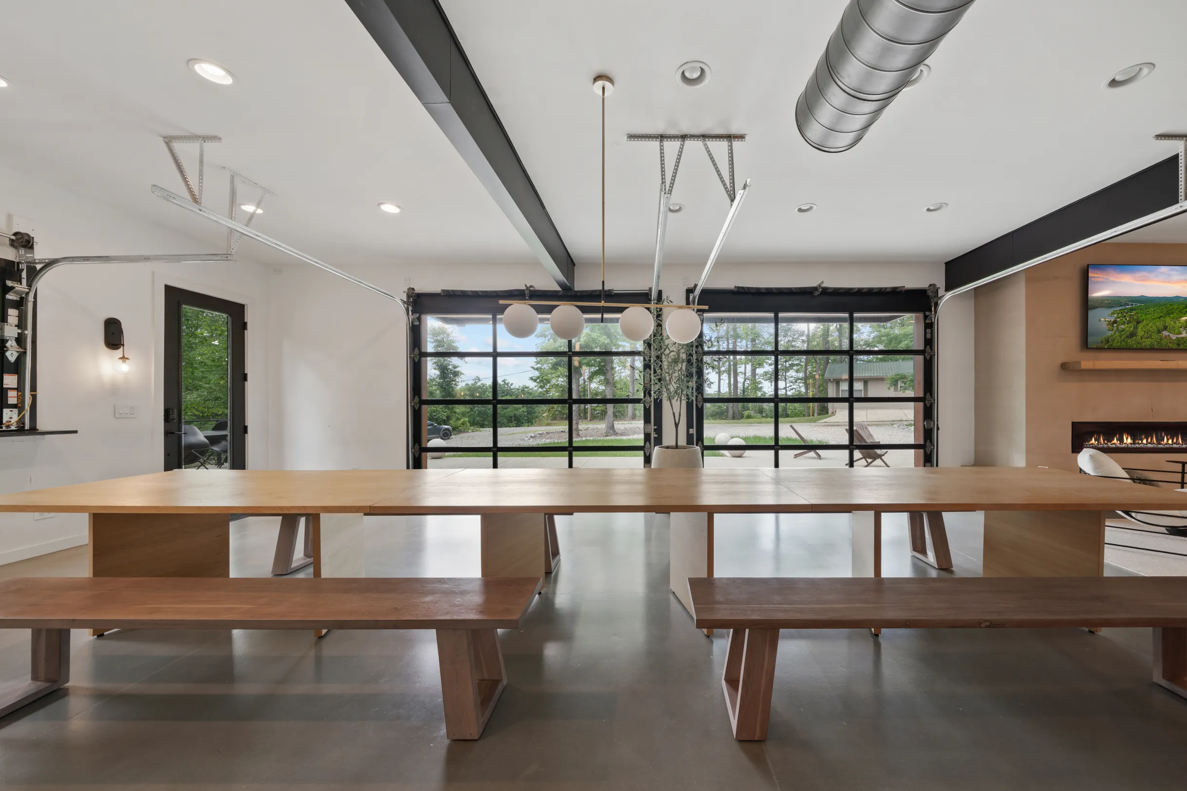 Wander Monroe Hollow #100