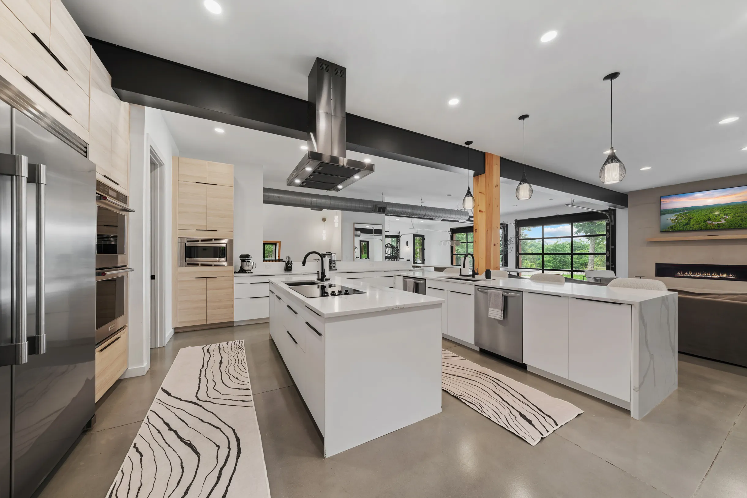 Wander Monroe Hollow #32