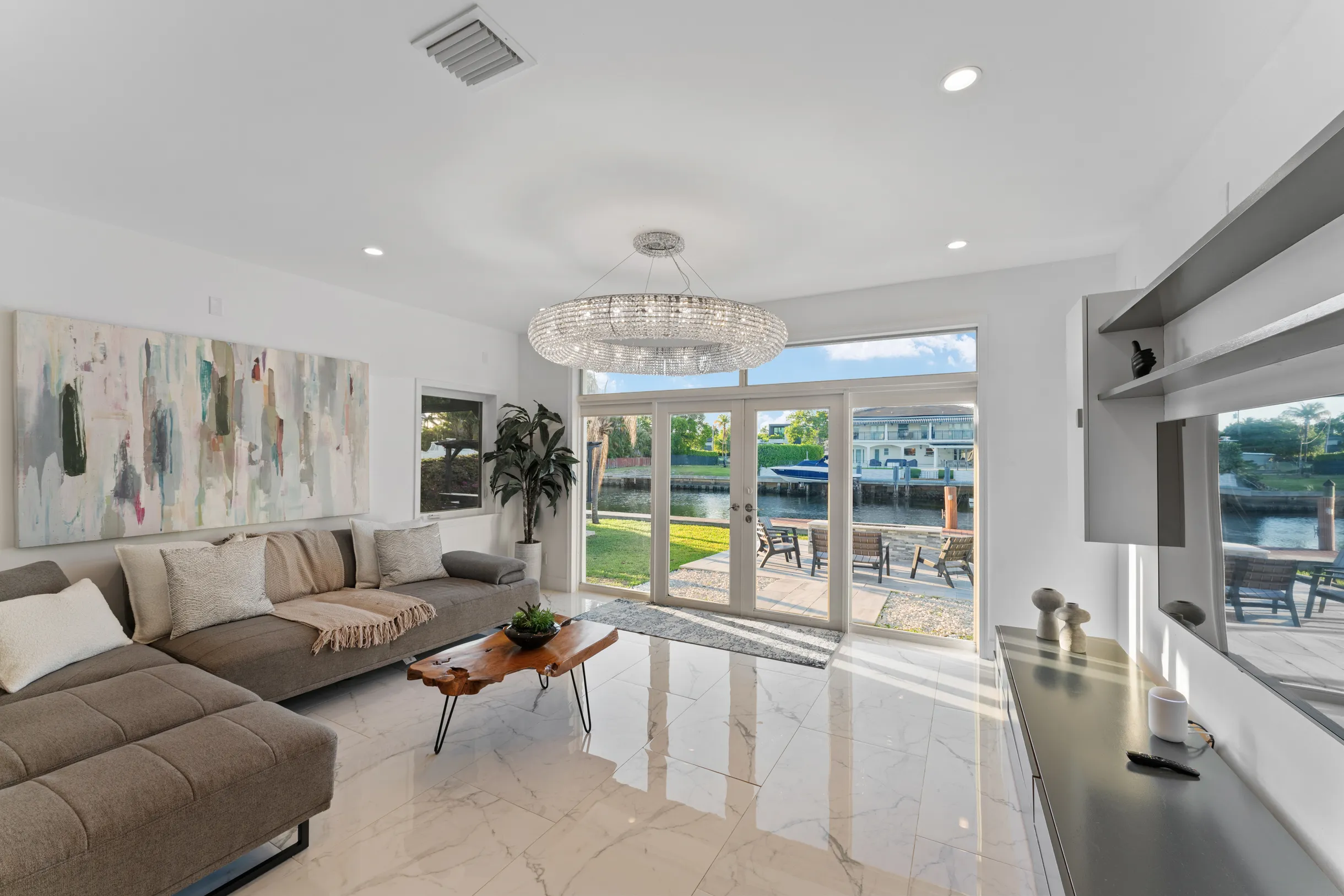 Wander Hallandale Waterfront #26