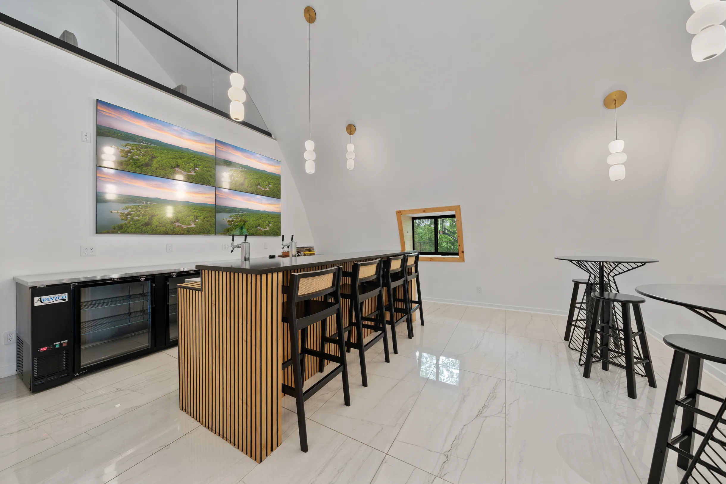 Wander Monroe Hollow #33