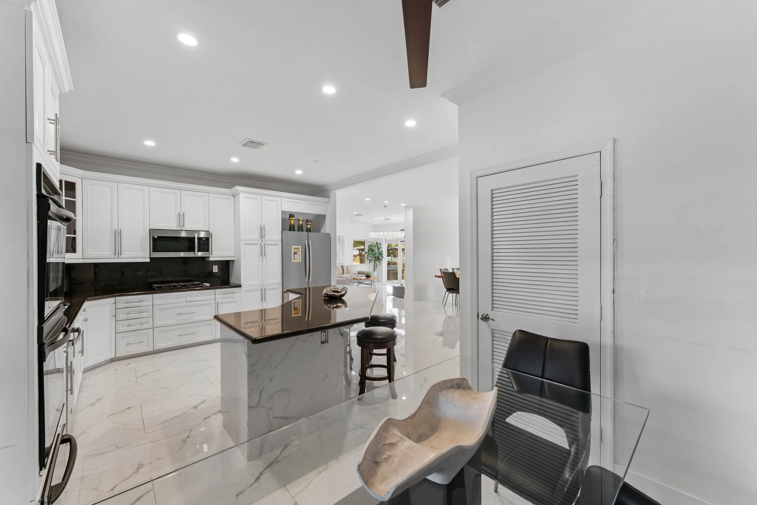 Wander Hallandale Waterfront #117