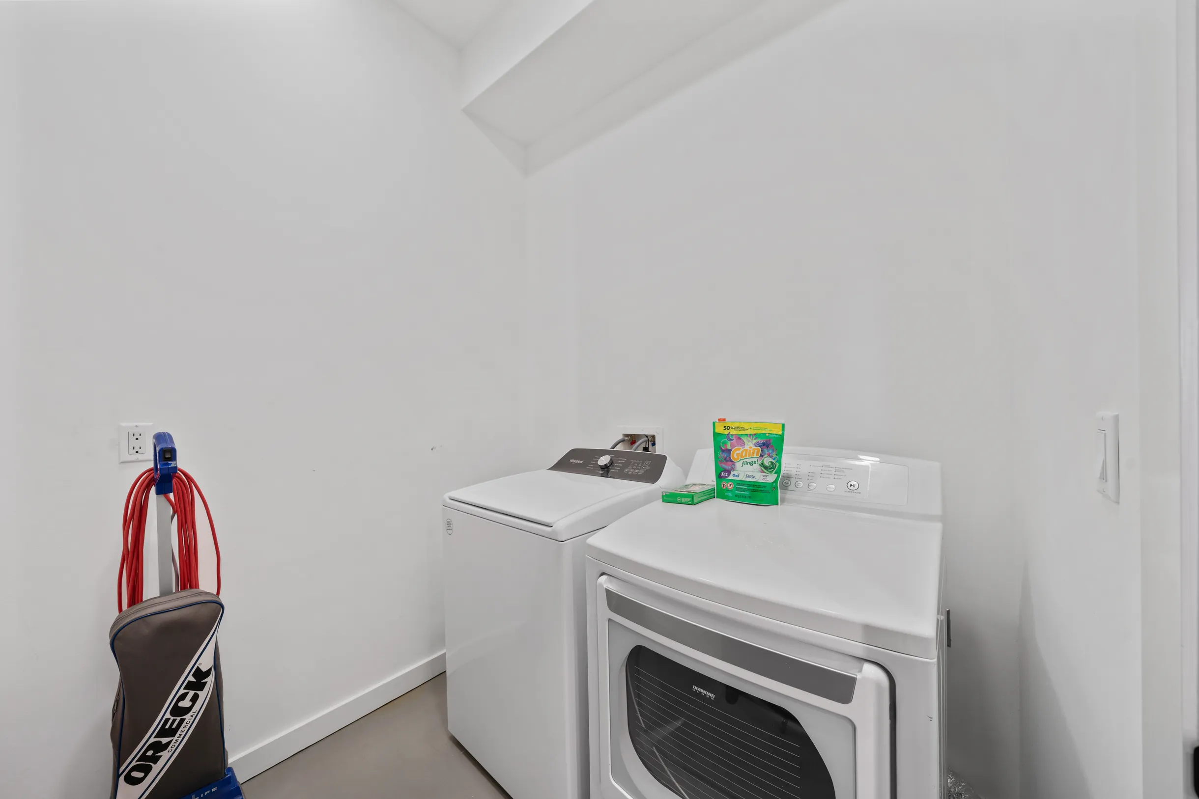 Wander Monroe Hollow #11