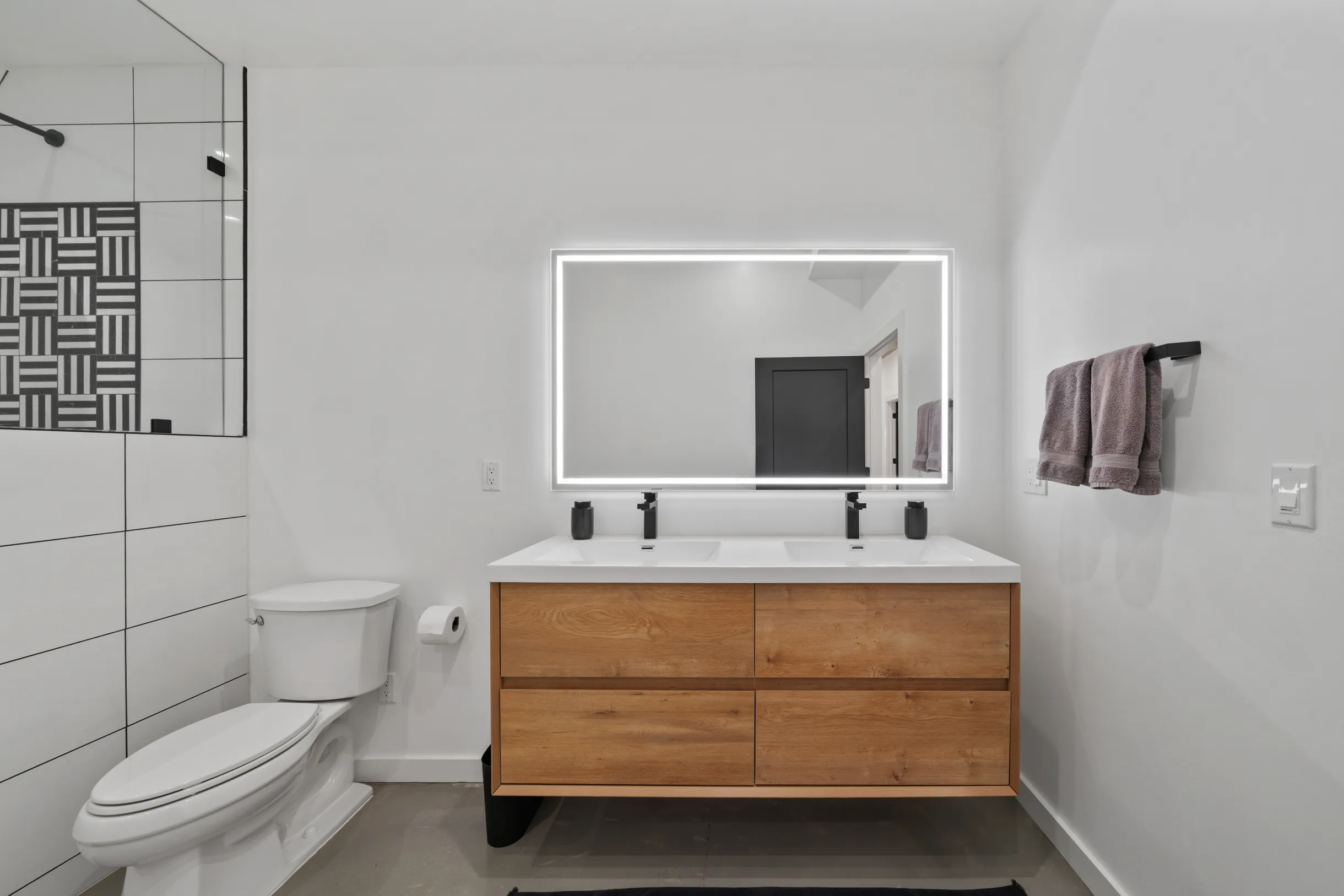 Wander Monroe Hollow #62