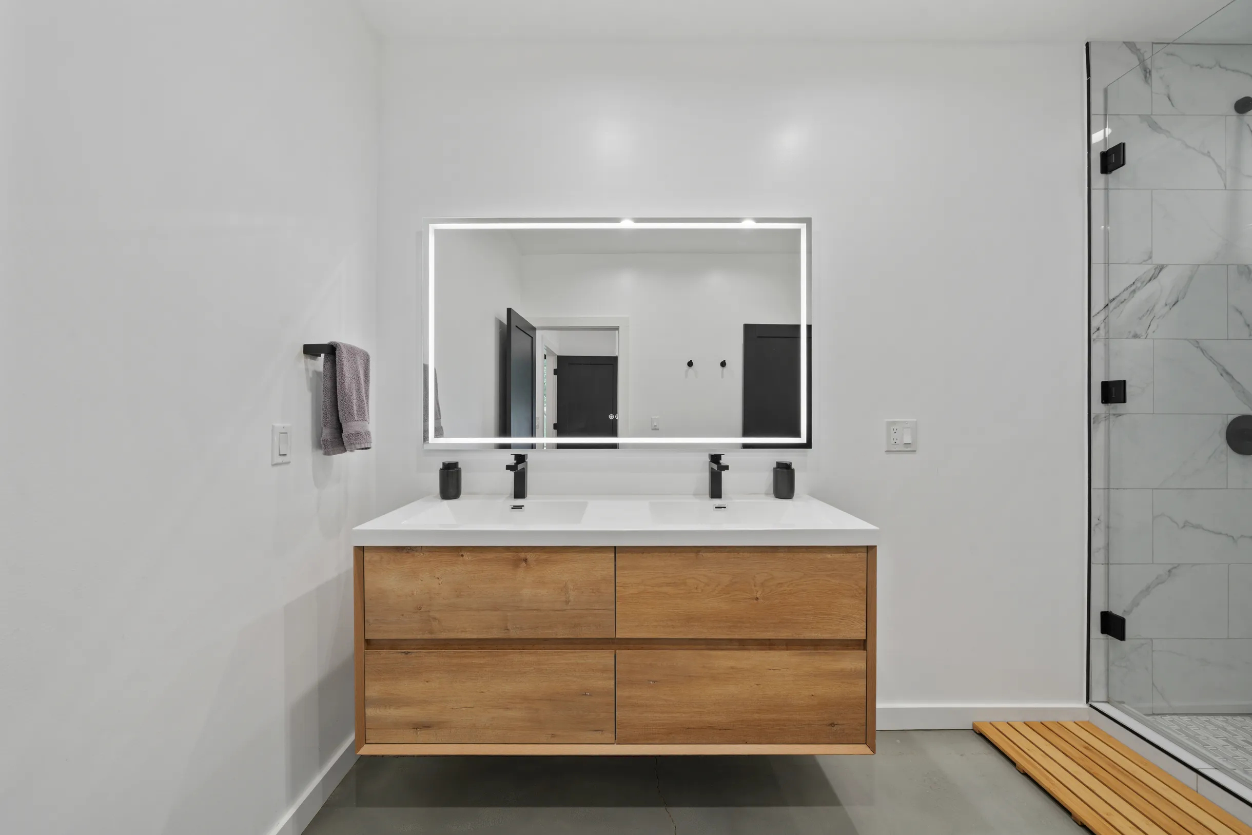 Wander Monroe Hollow #69