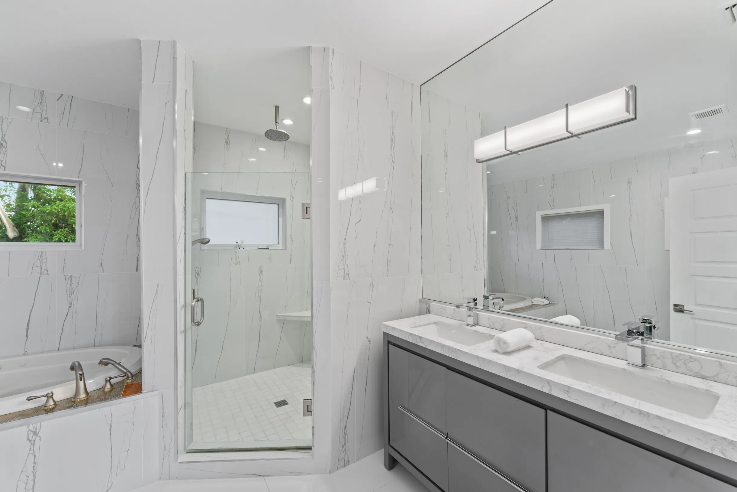 Wander Hallandale Waterfront #9