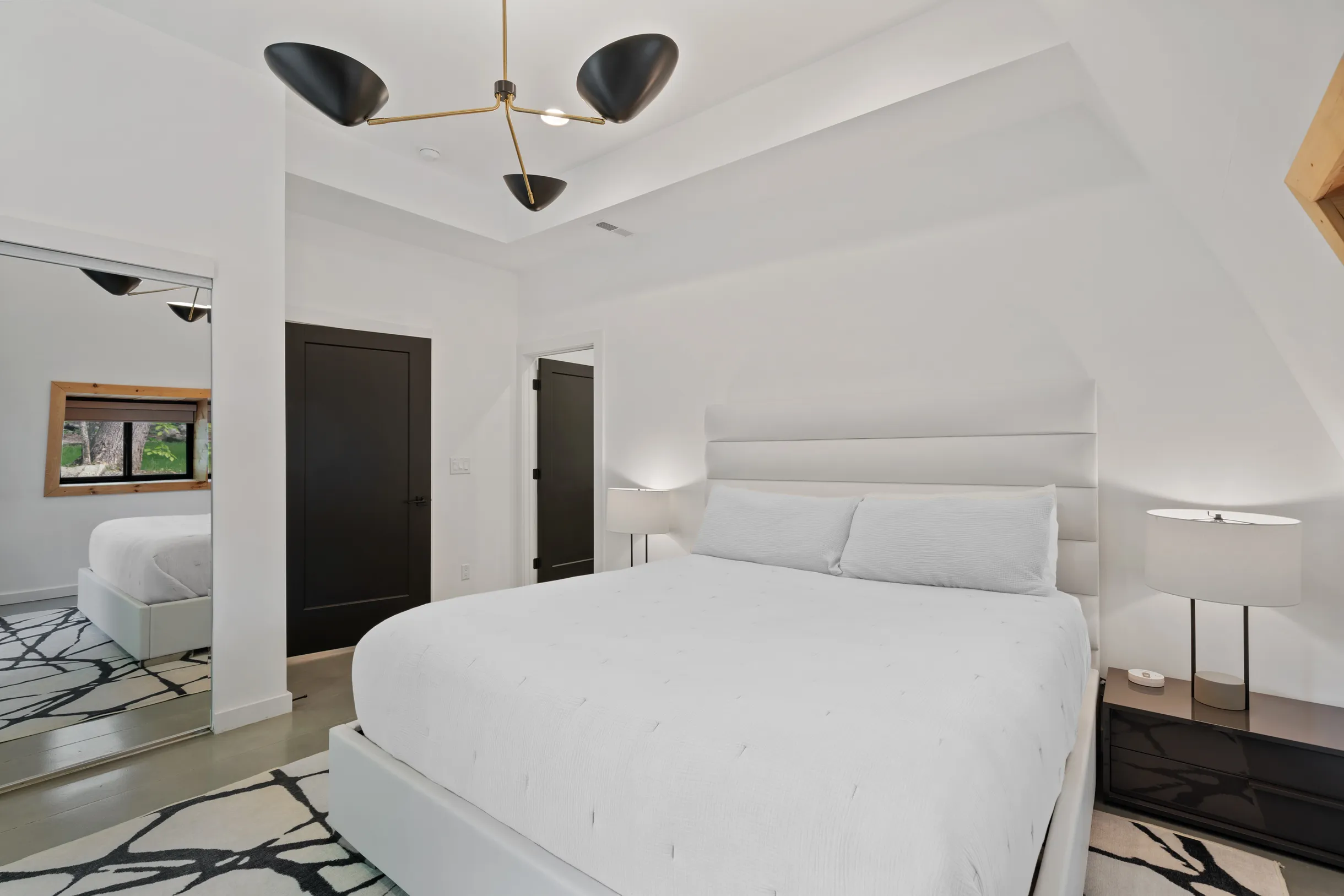 Wander Monroe Hollow #48