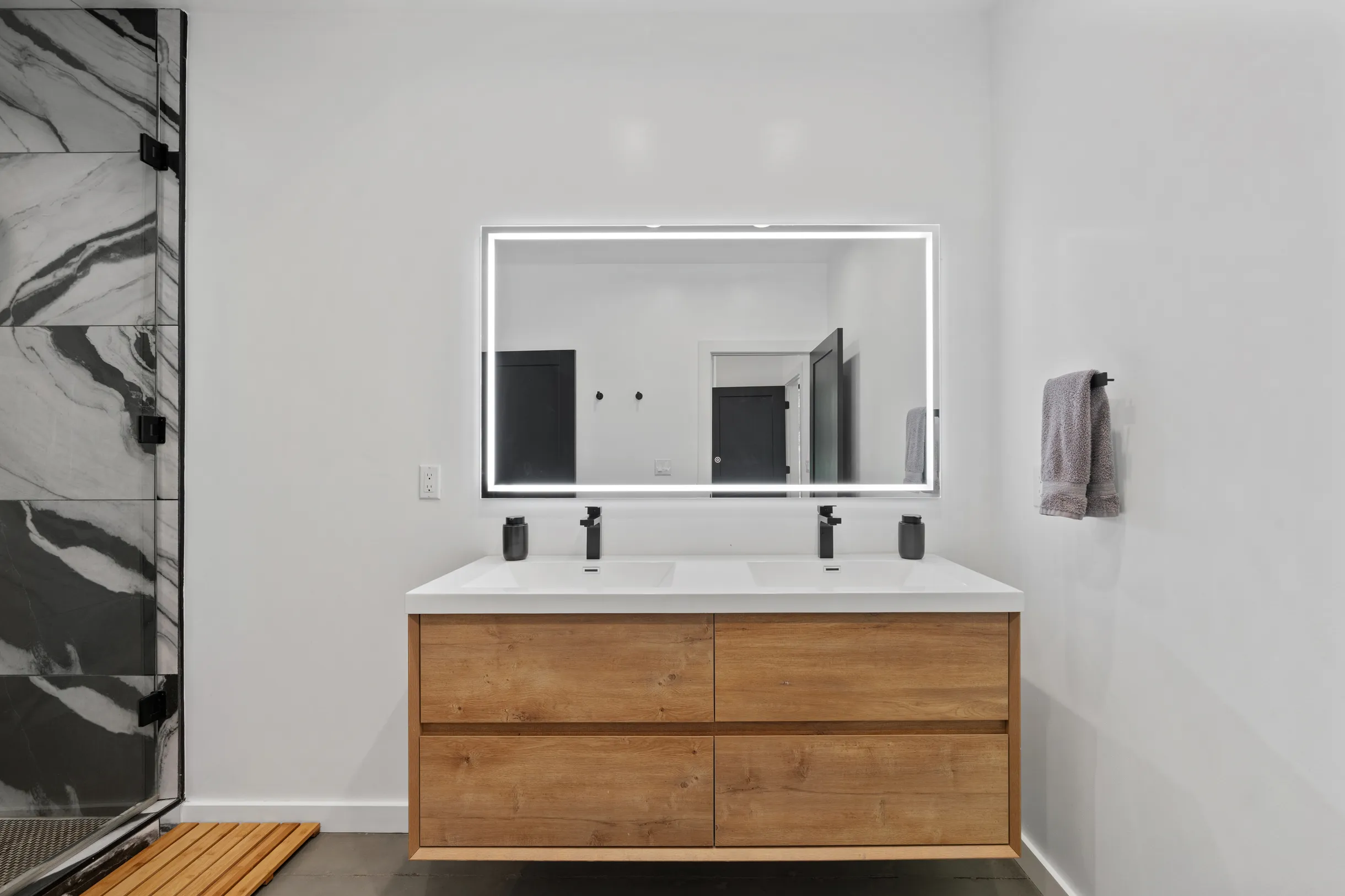 Wander Monroe Hollow #72