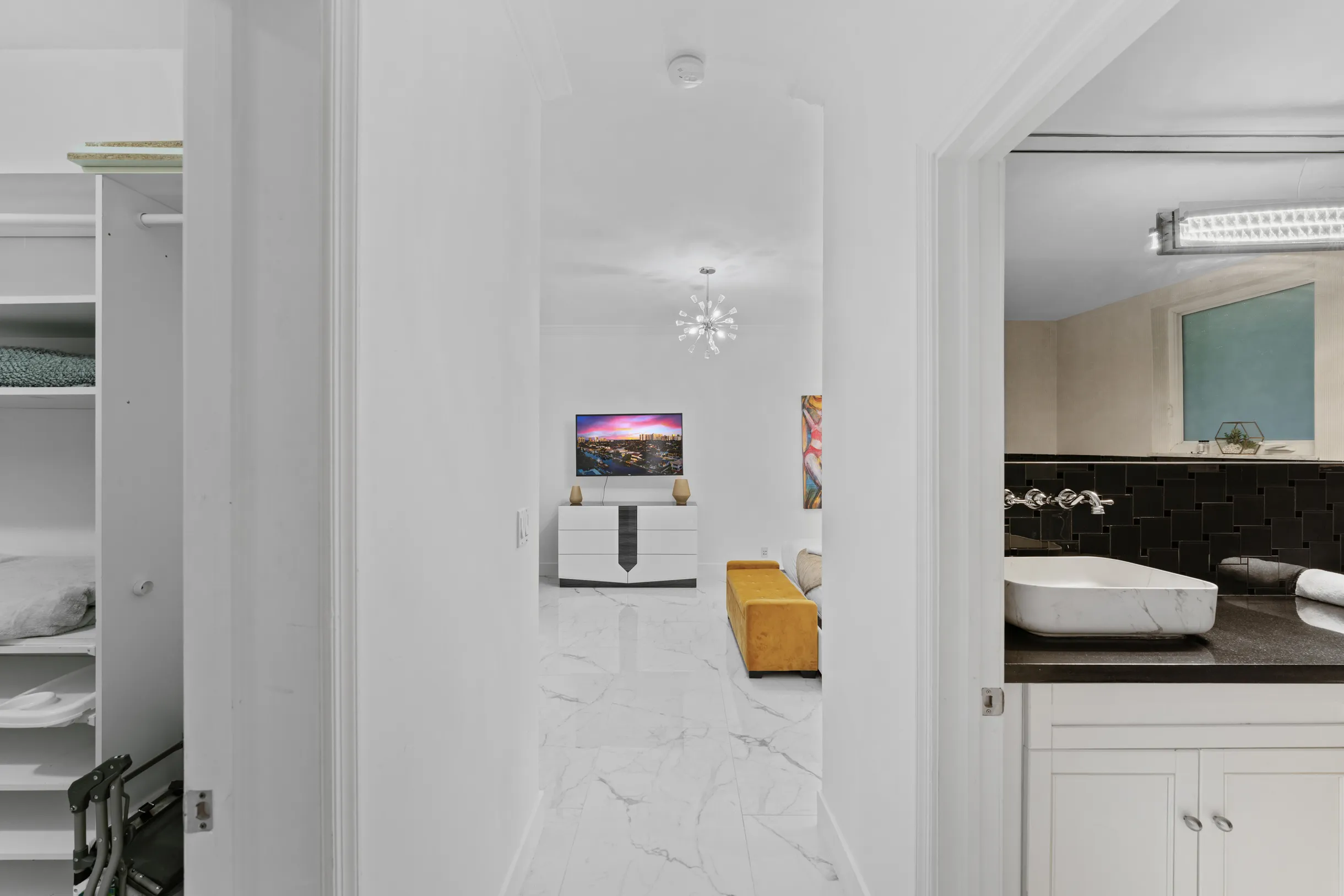 Wander Hallandale Waterfront #102