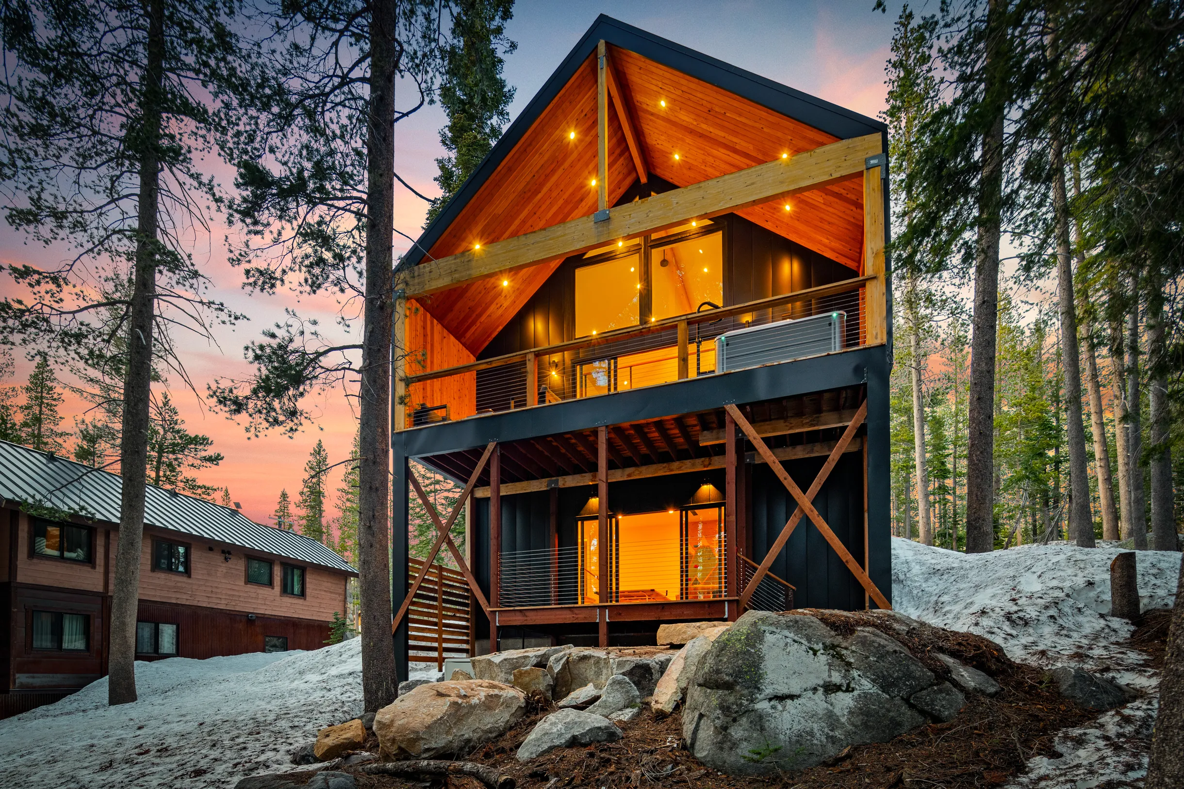 Wander Donner Summit