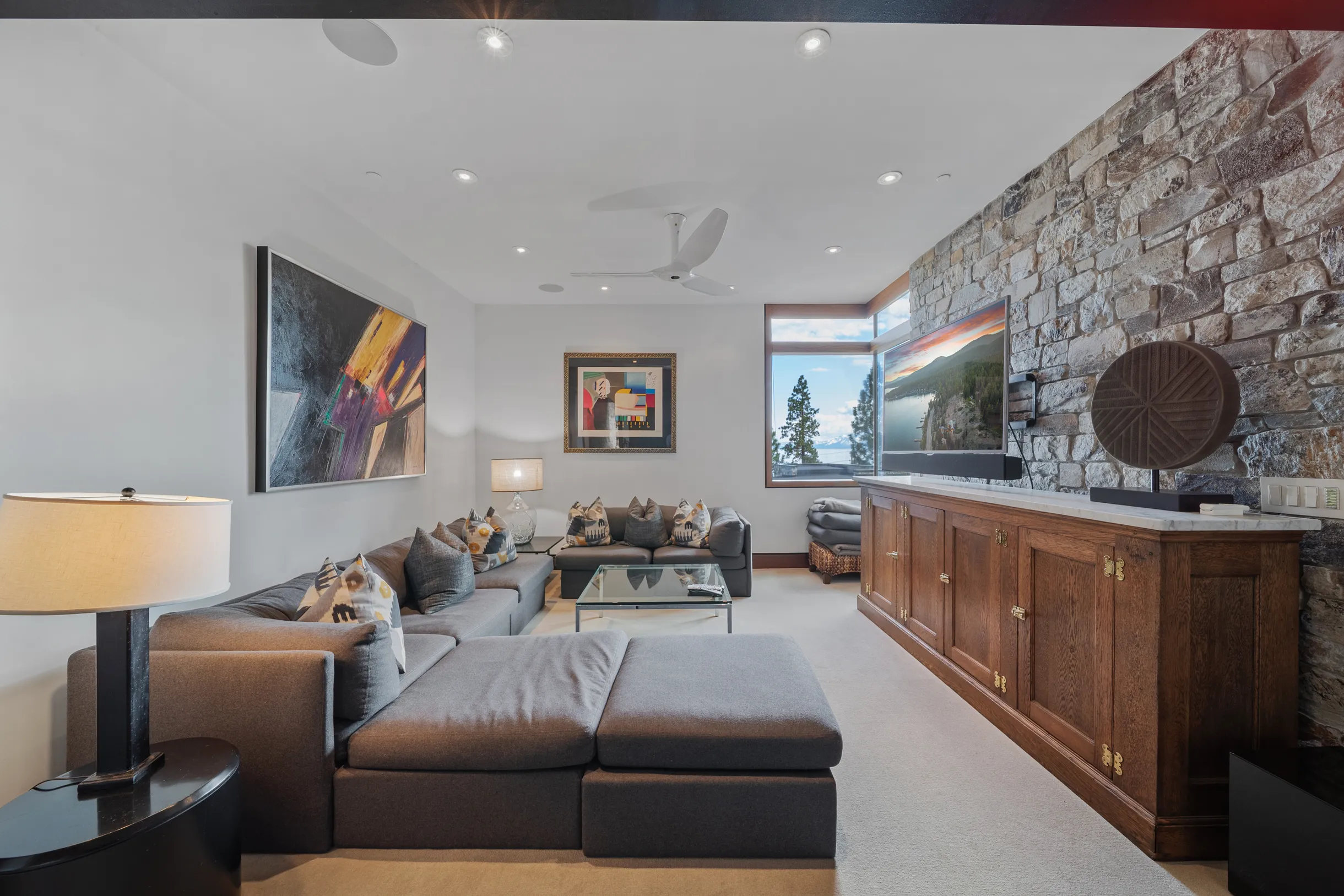 Wander Tahoe Oasis #31