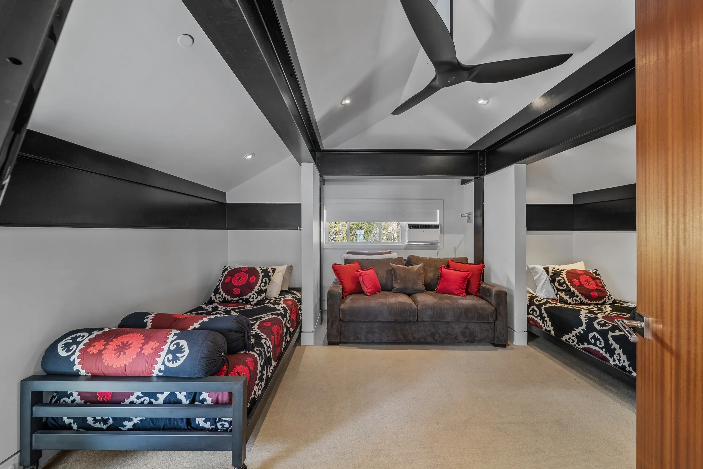 Wander Tahoe Oasis #12