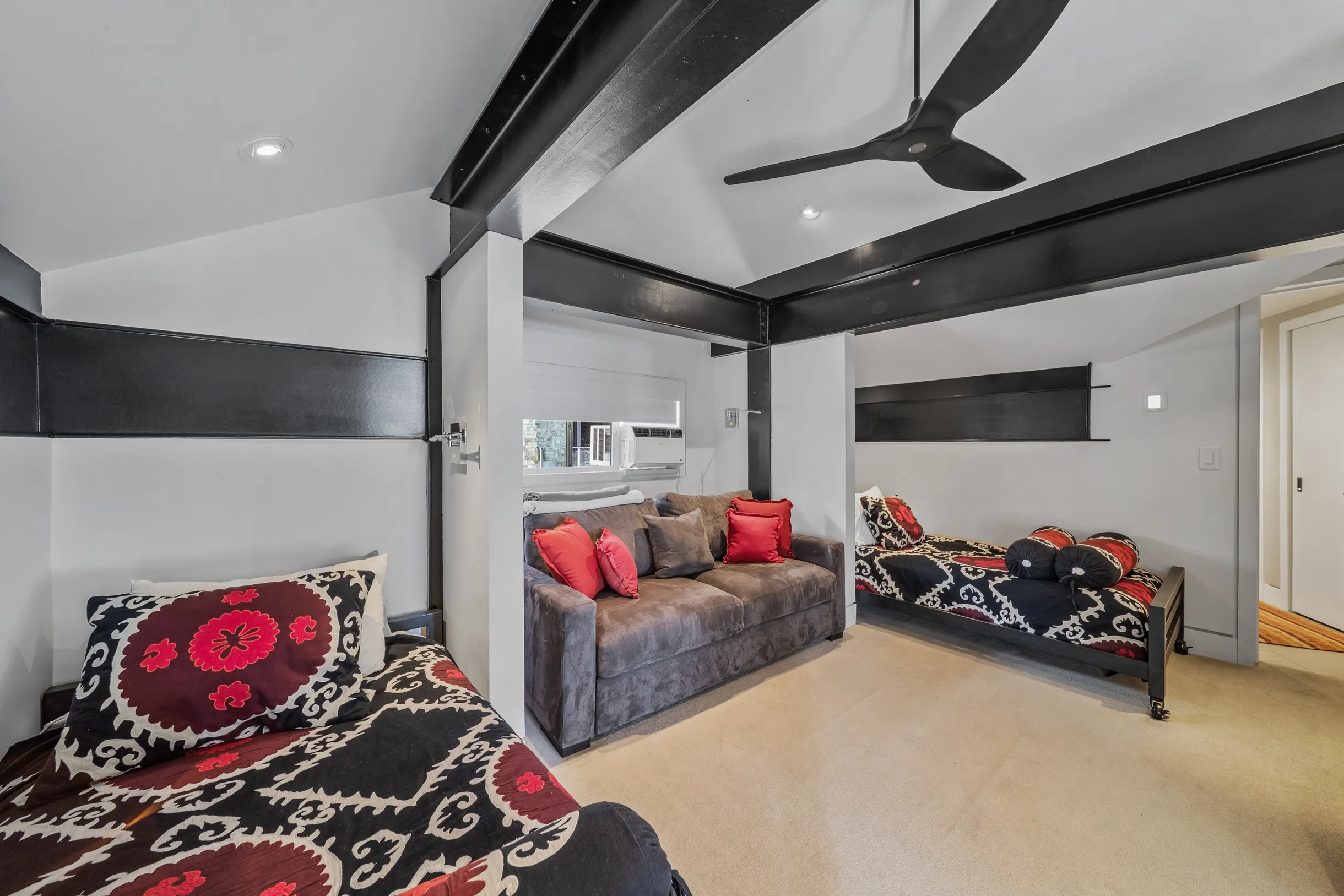 Wander Tahoe Oasis #35