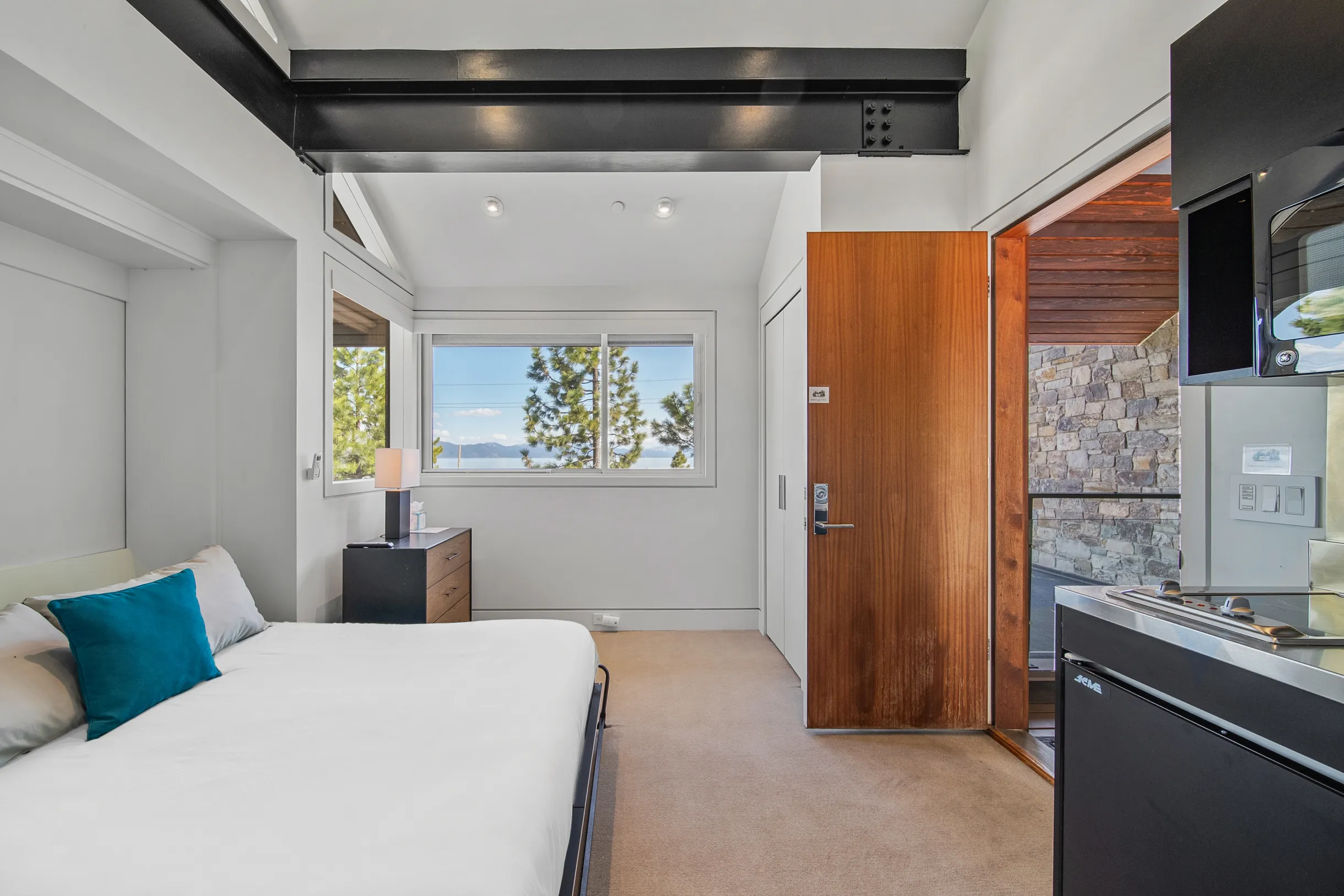 Wander Tahoe Oasis #81