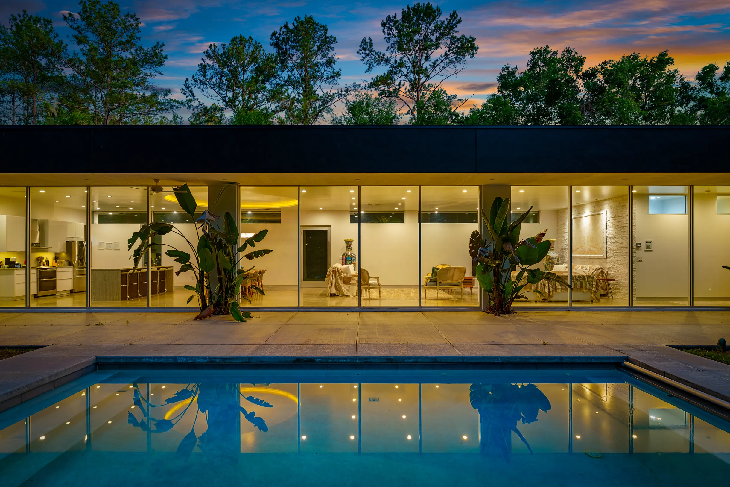 Wander Floral City Oasis