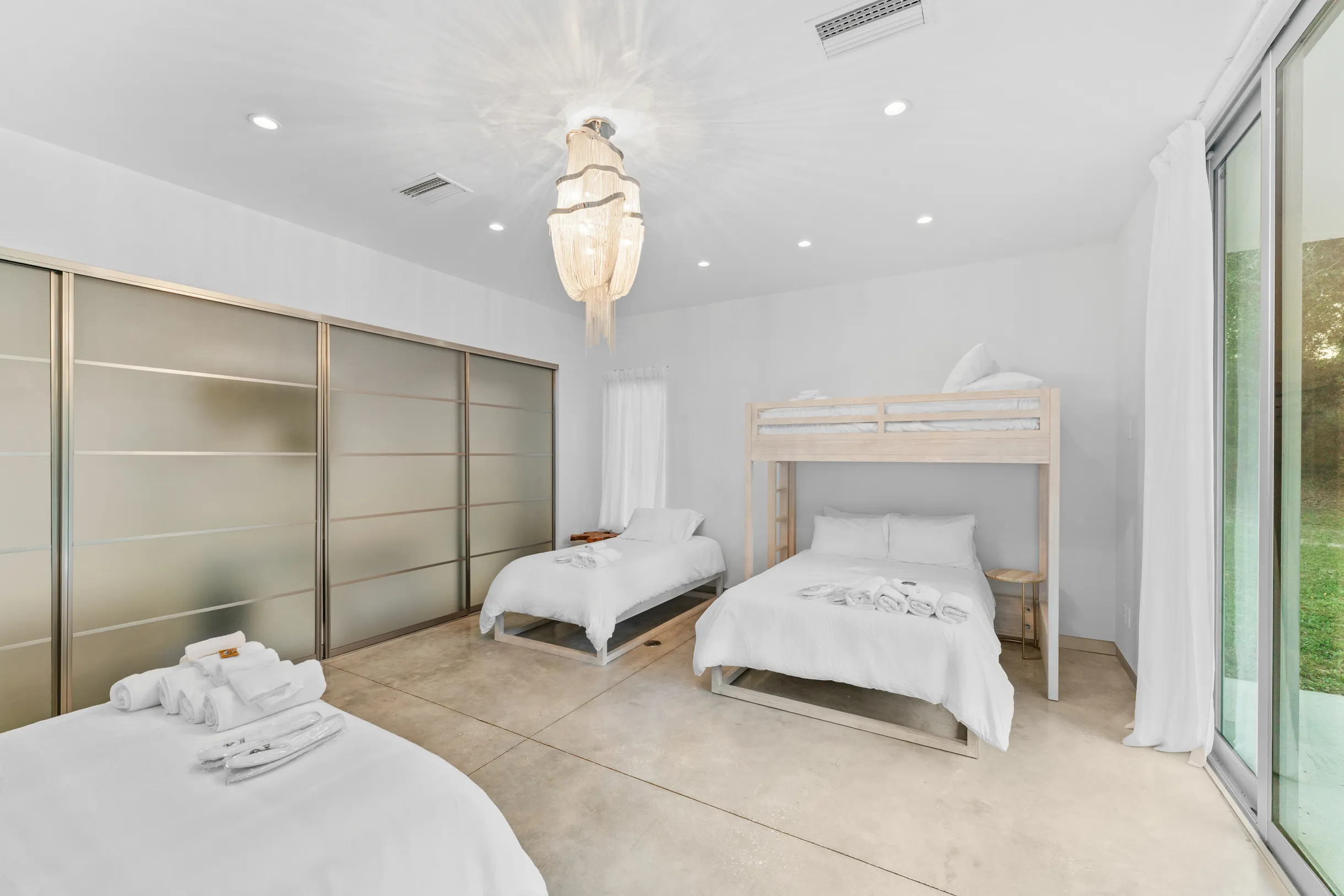 Wander Floral City Oasis #8