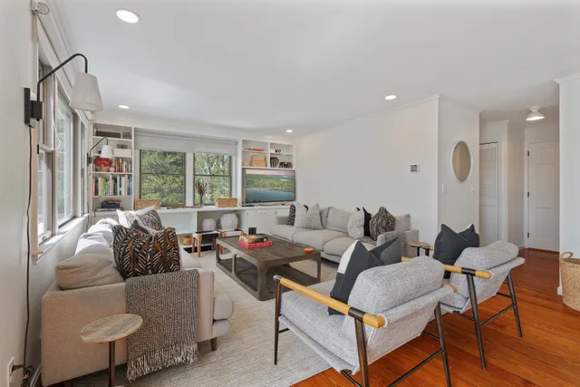 Falmouth Bay property photo 3