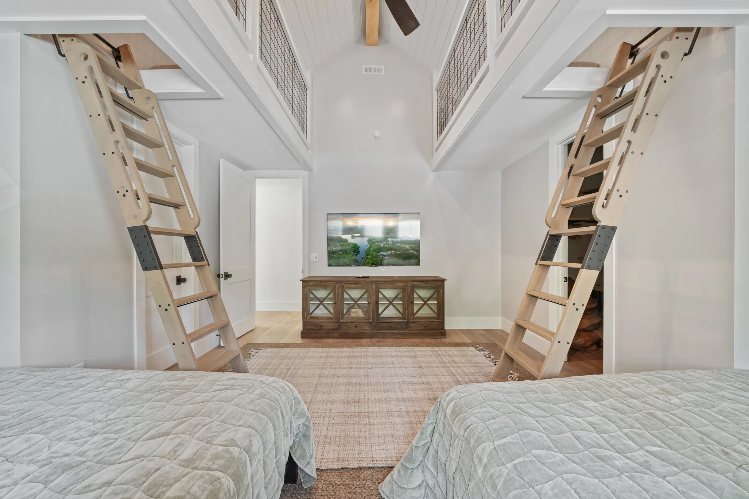 Wander Lake Keowee #67