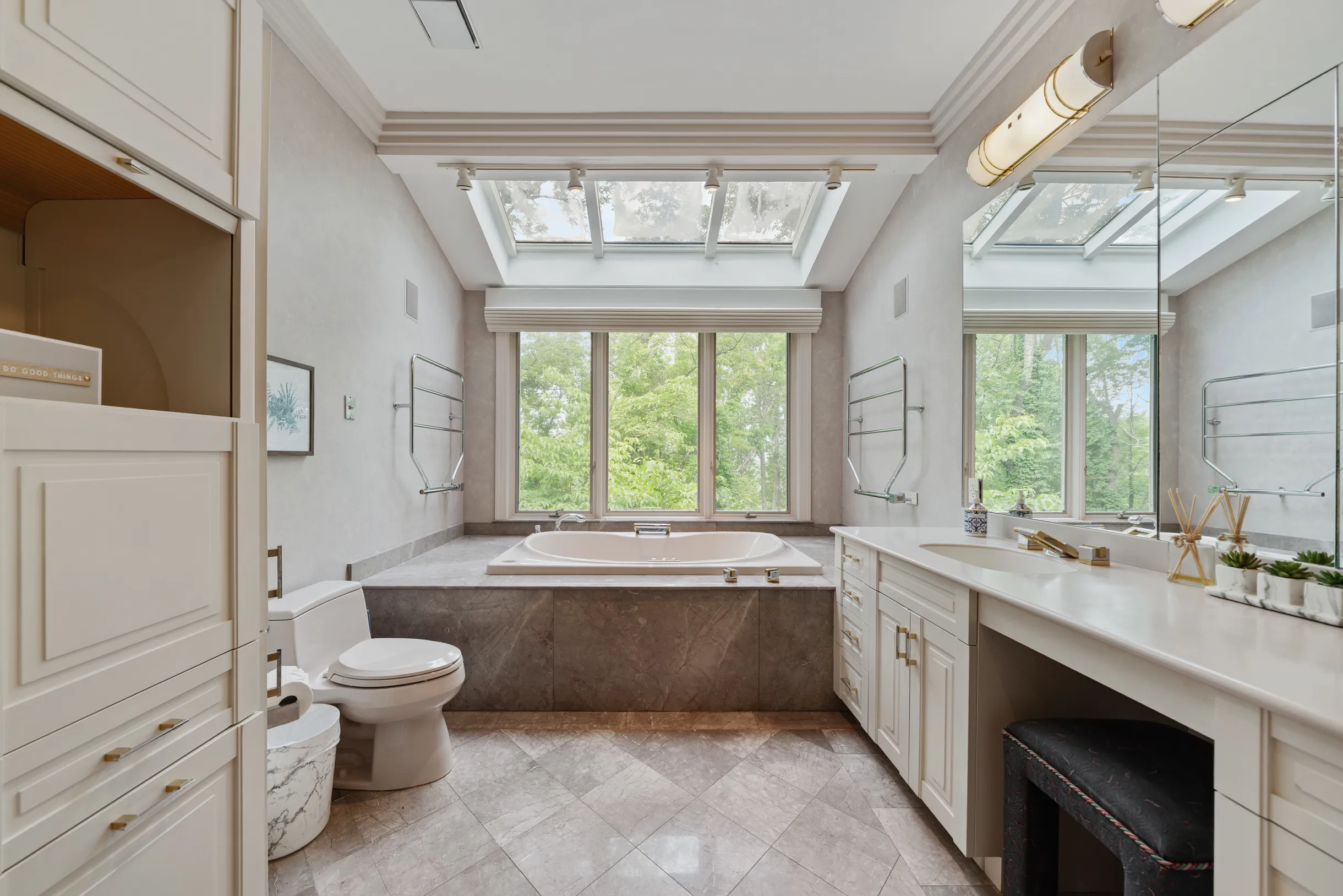 Wander Blue Ridge Valley #68