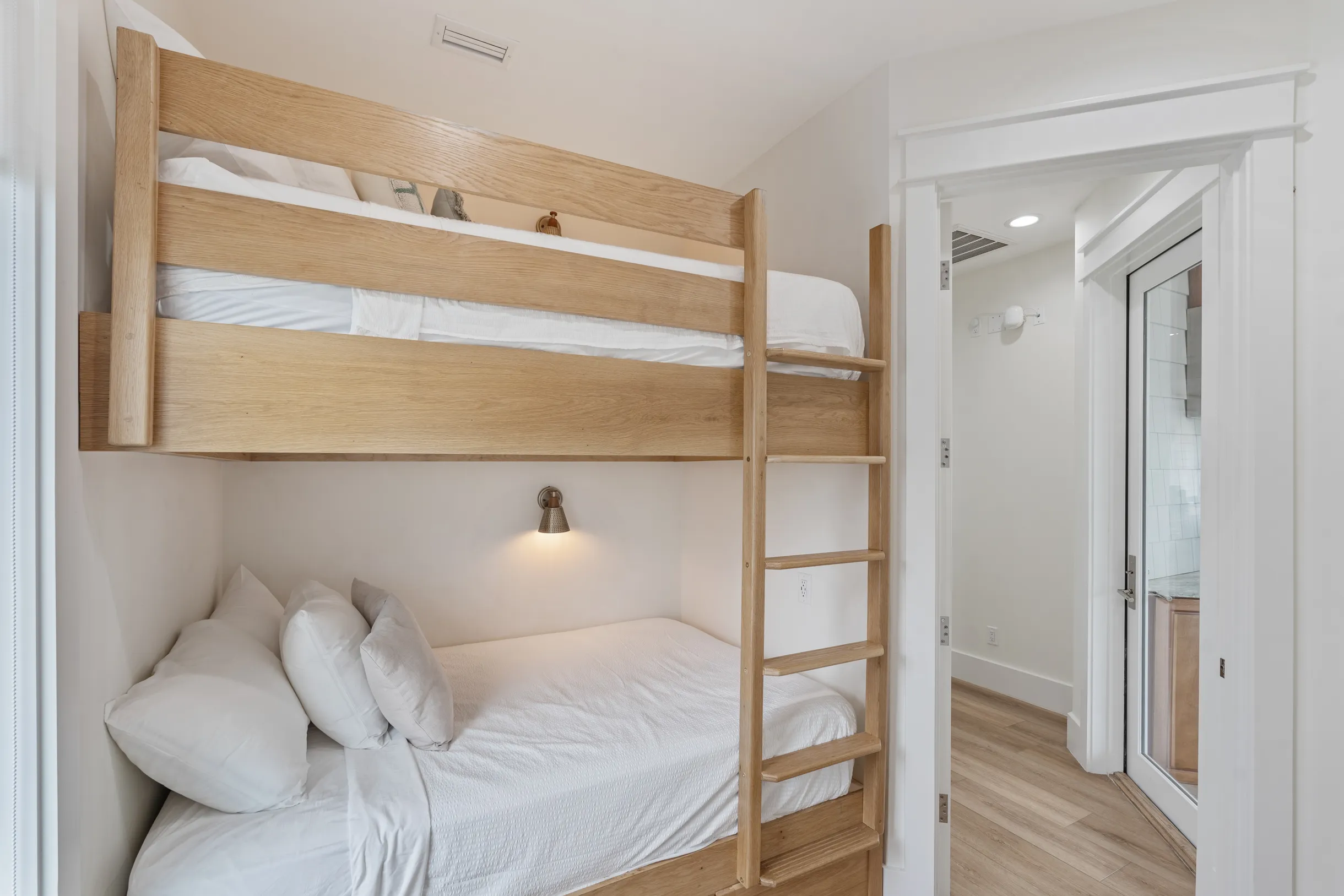 Wander Destin Esmeralda #25