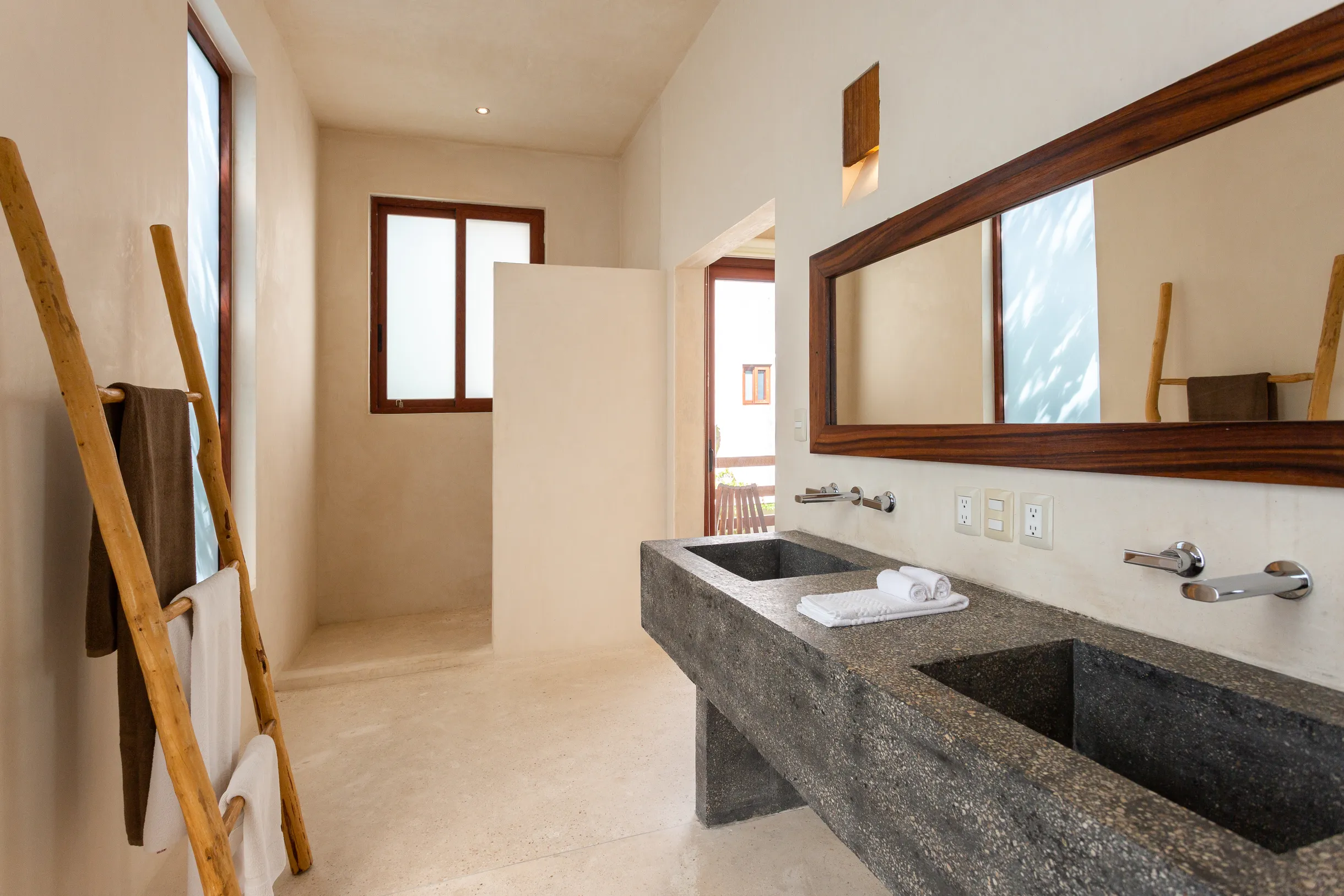 Wander Tulum Balam #24