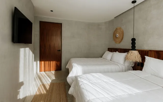 Bedroom 3 image 1