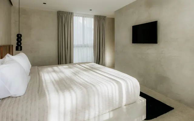 Bedroom 4 image 1