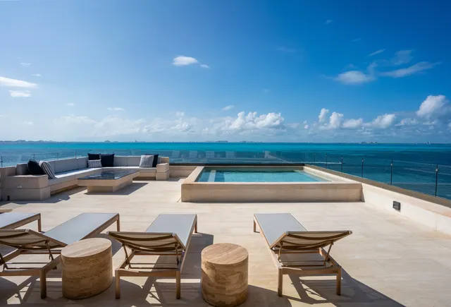 image for Wander Isla Mujeres Oasis