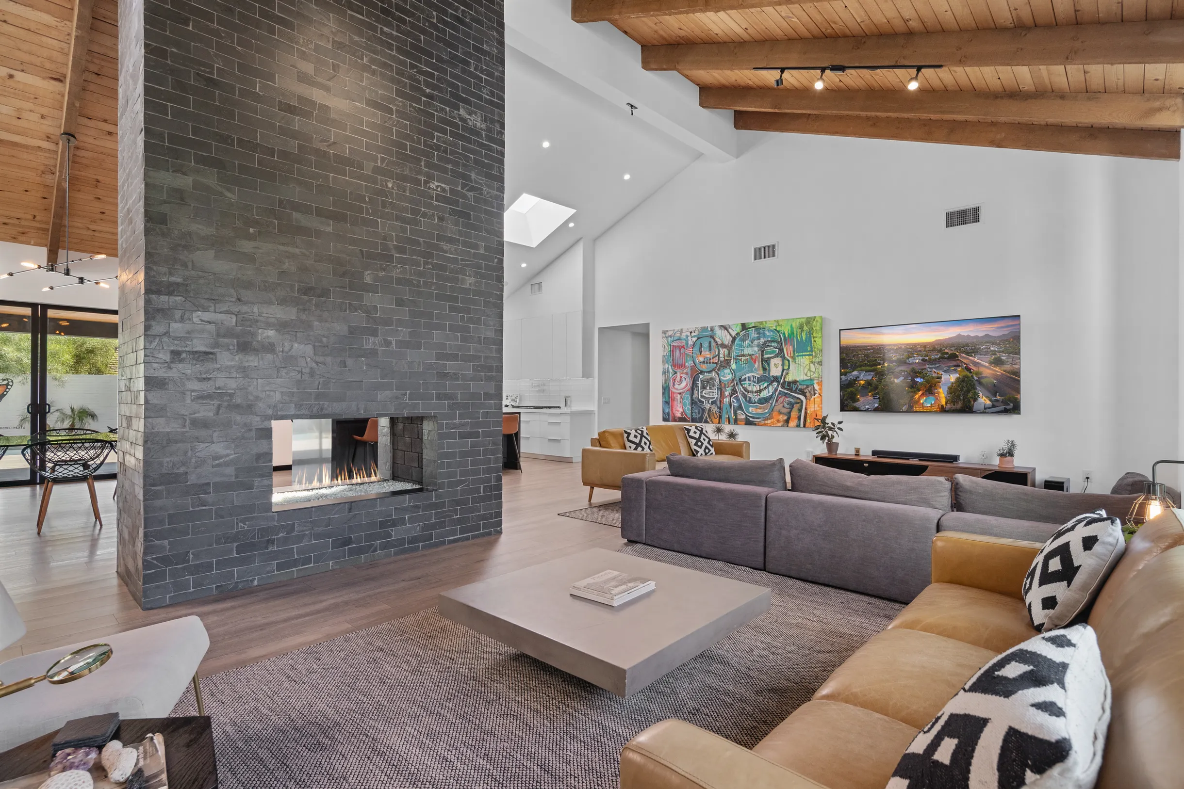 Manor on Camelback #124