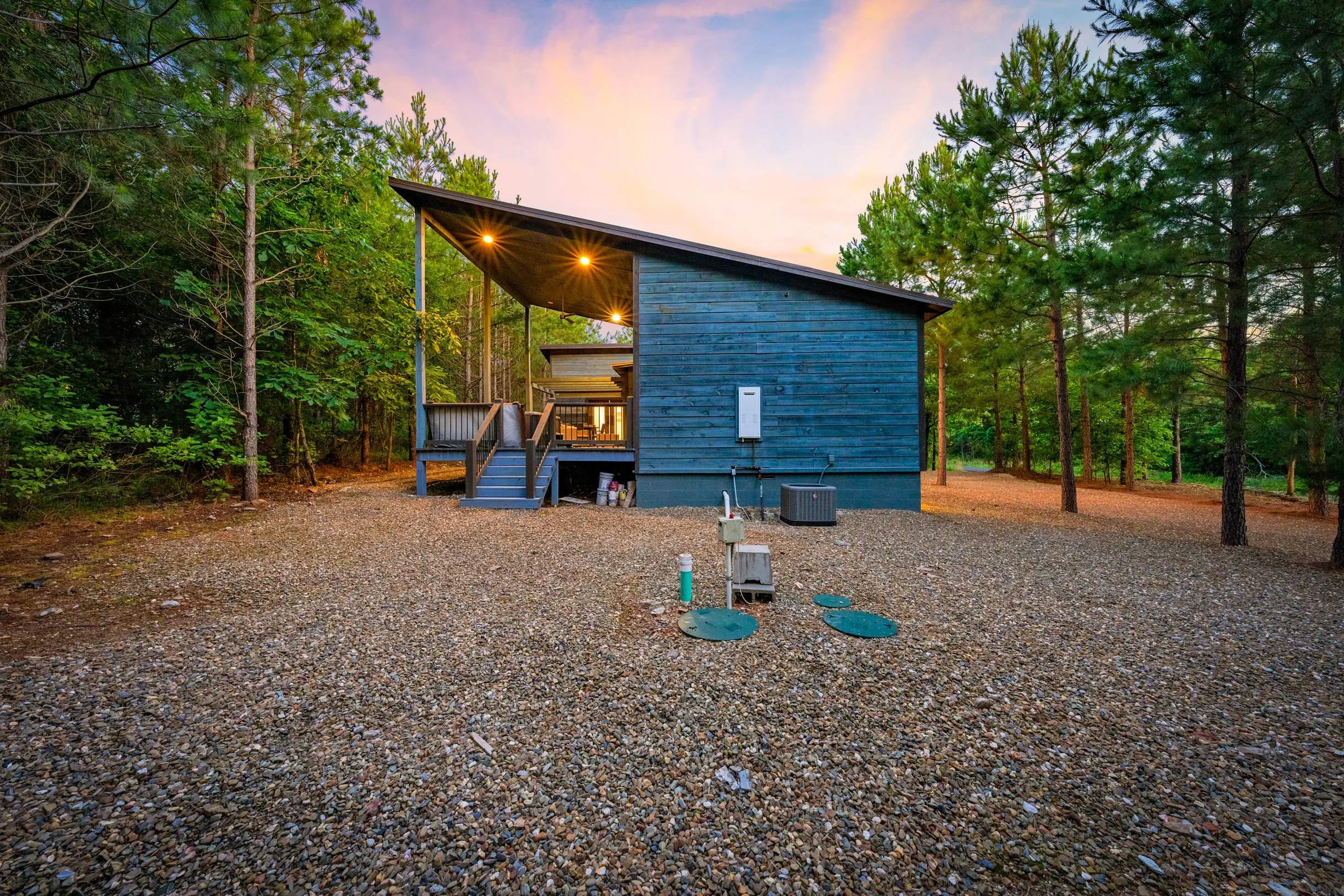 Wander Broken Bow Spruce #23